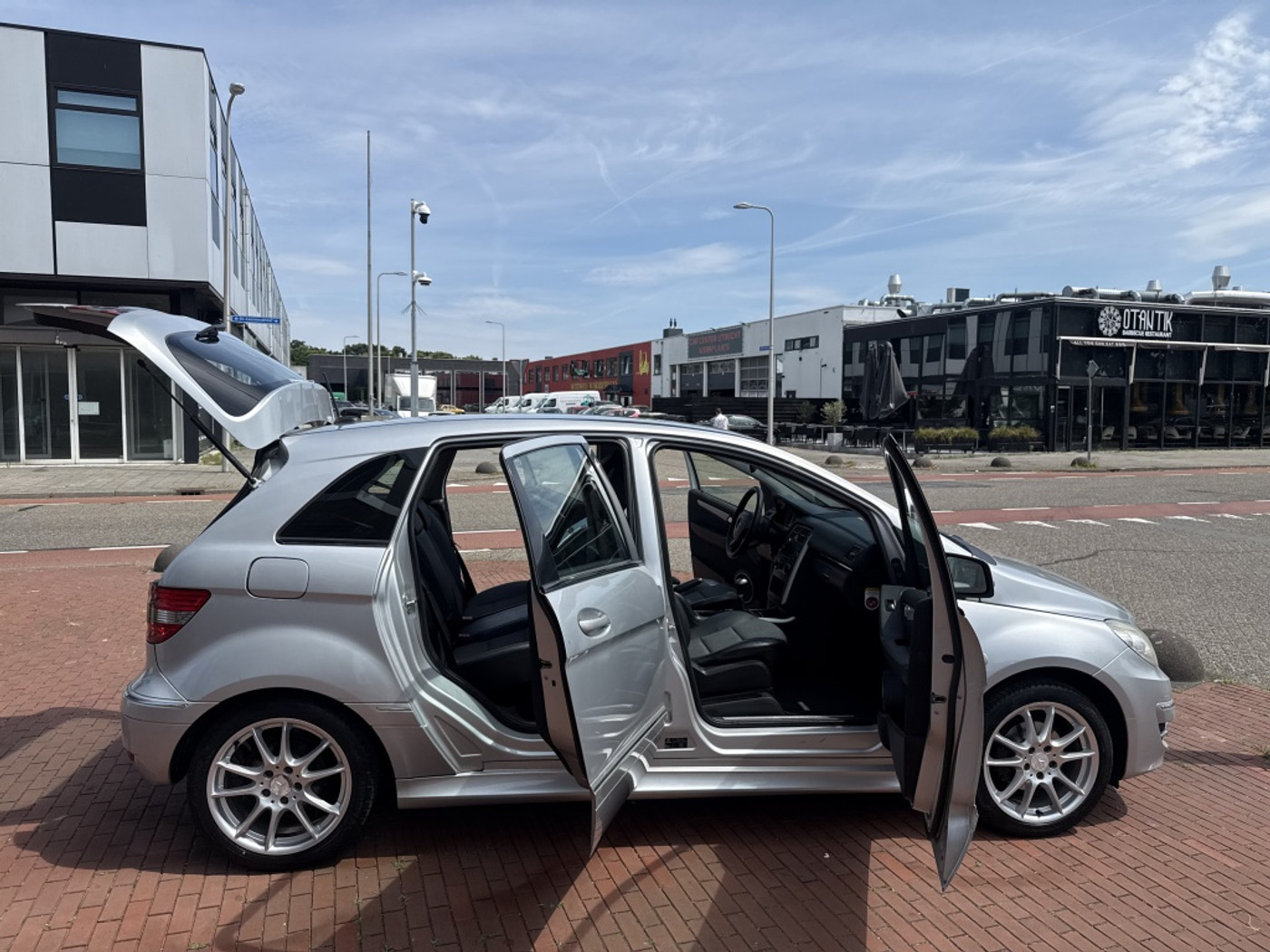 Foto van Mercedes-Benz B 170