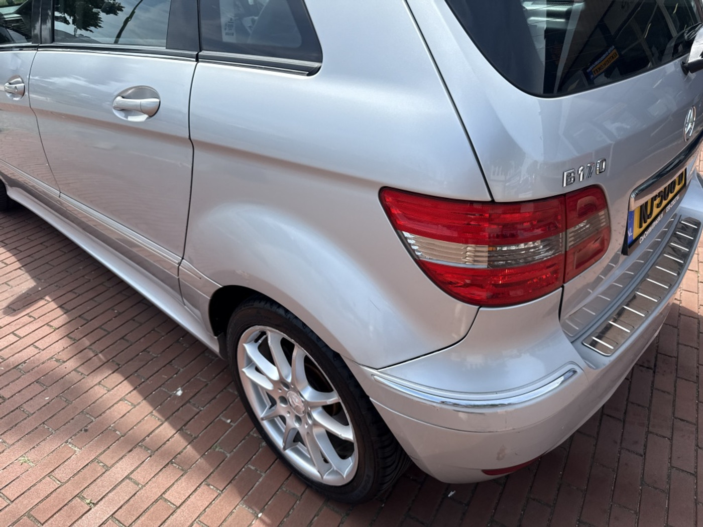 Foto van Mercedes-Benz B 170