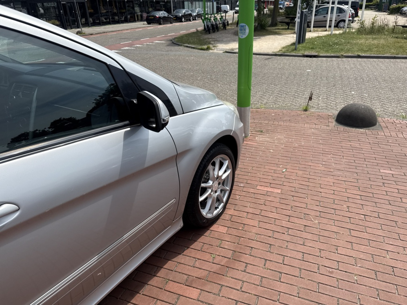 Foto van Mercedes-Benz B 170