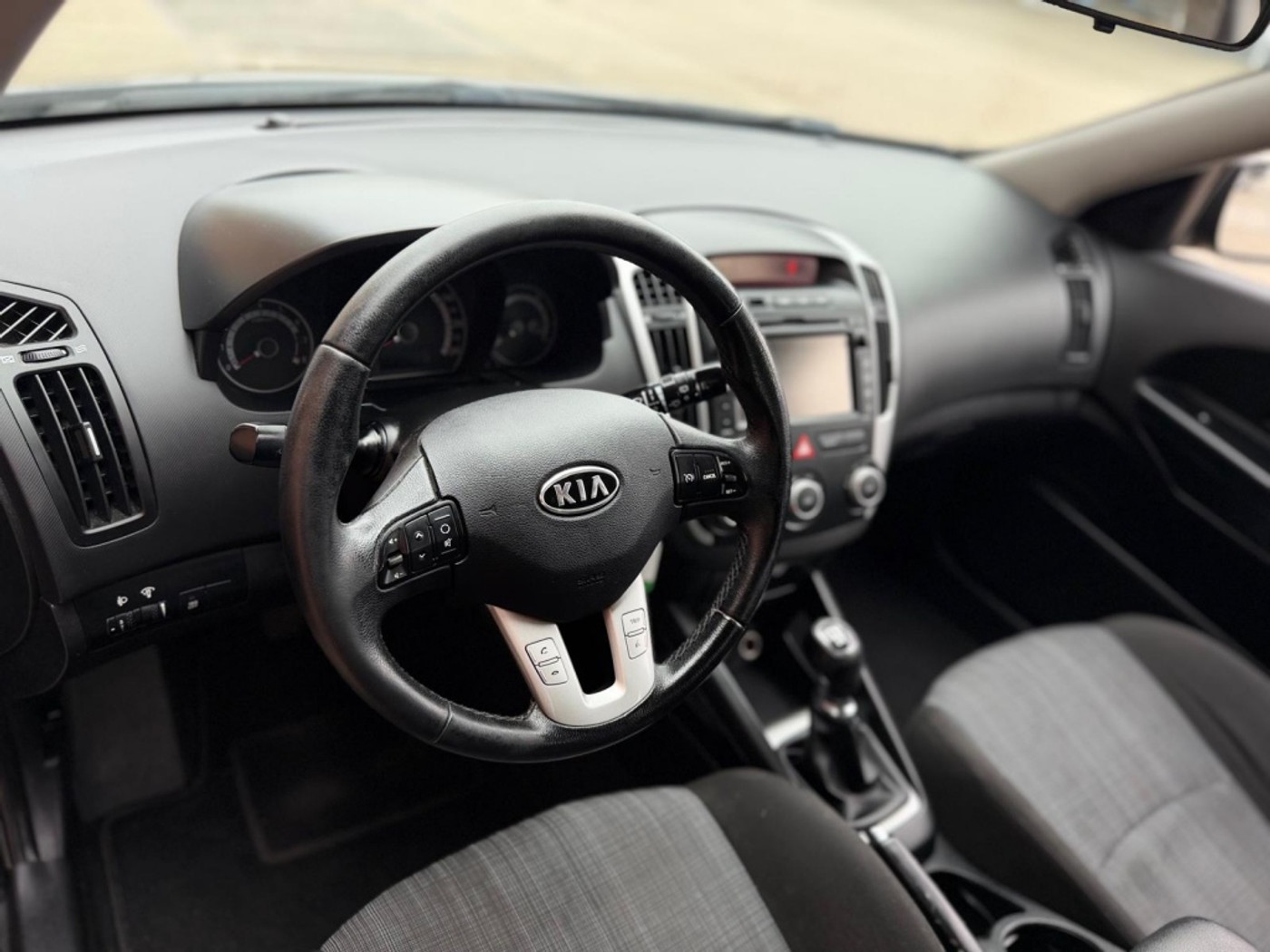 Foto van Kia Cee D