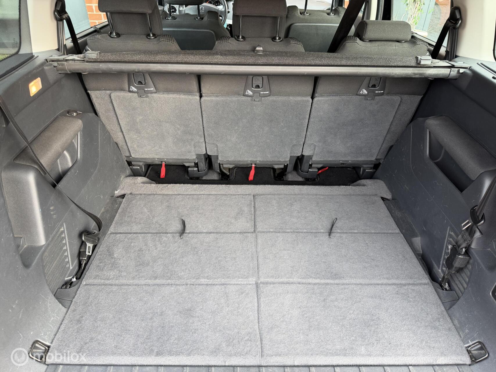 Foto van Peugeot 5008