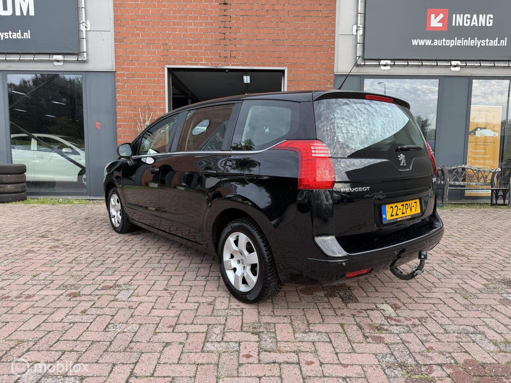 Foto van Peugeot 5008