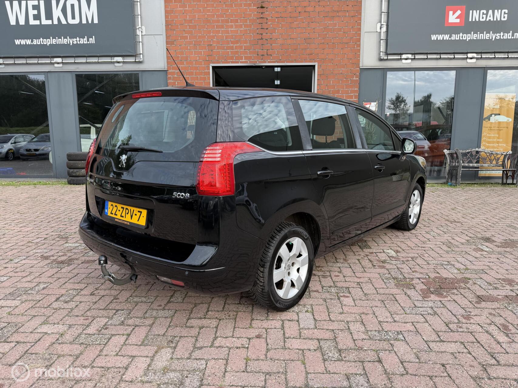 Foto van Peugeot 5008