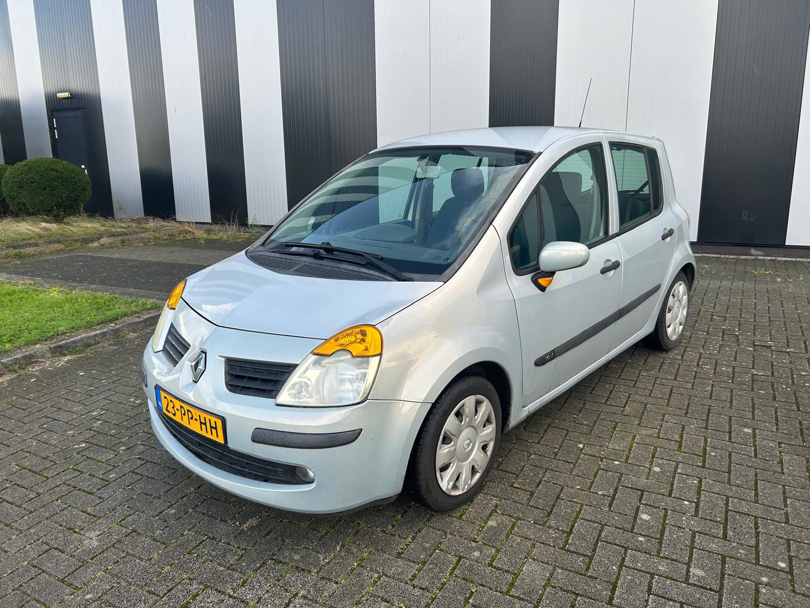 Foto van Renault Modus