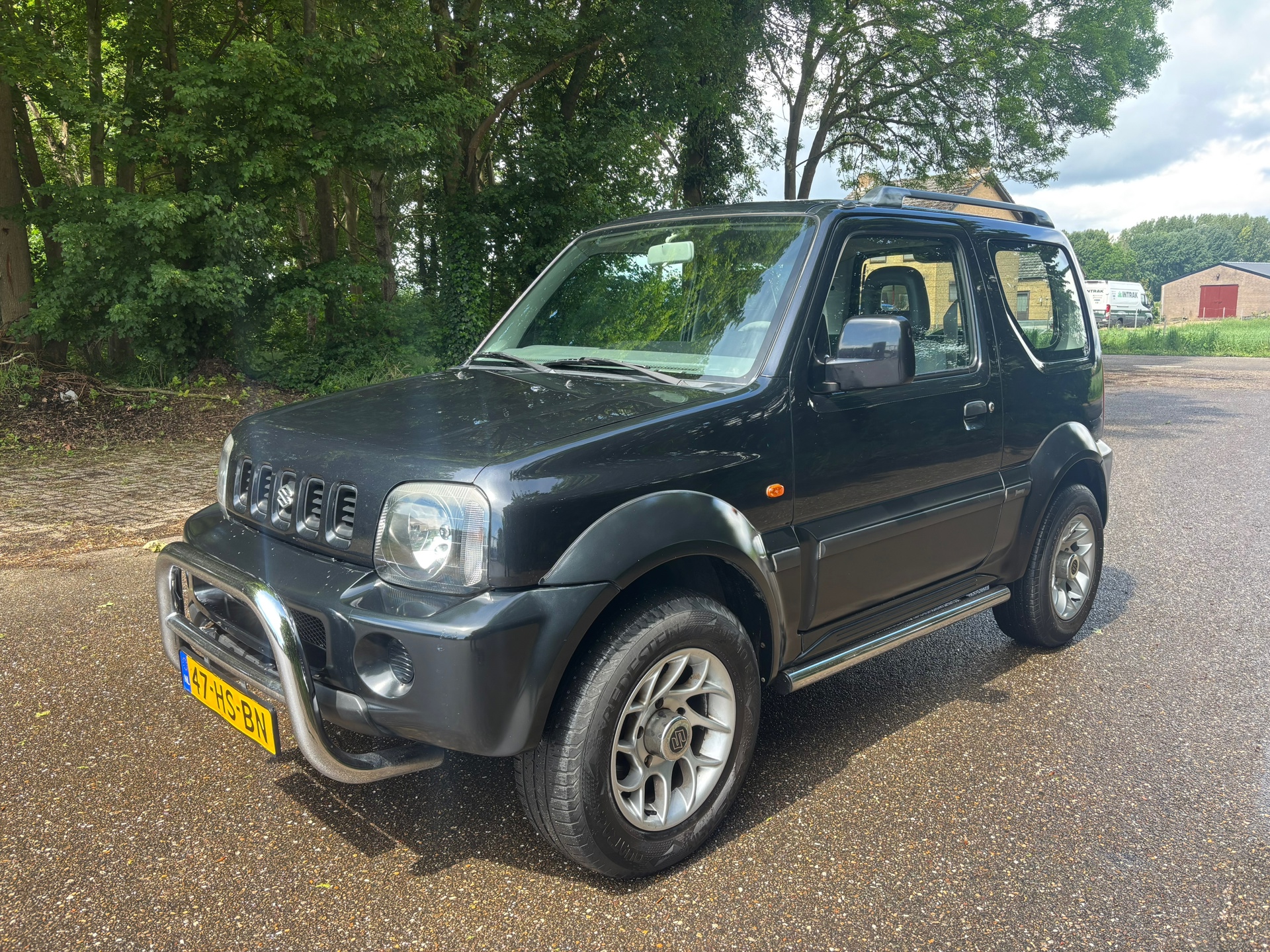 Suzuki Jimny 1.3 JLX | 4WD | LM velgen | Elec. ramen | APK 06-2027! 2001 - voorkant