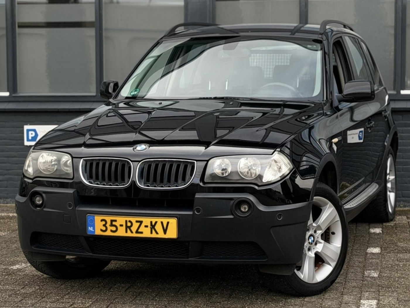 BMW X Reihe 2.0i Introduction 2005 - voorkant