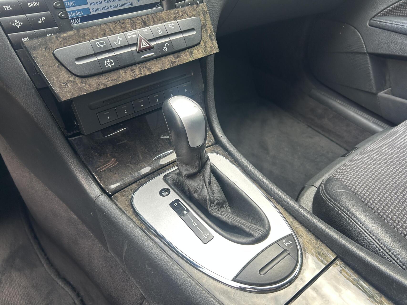 Foto van Mercedes-Benz E 240