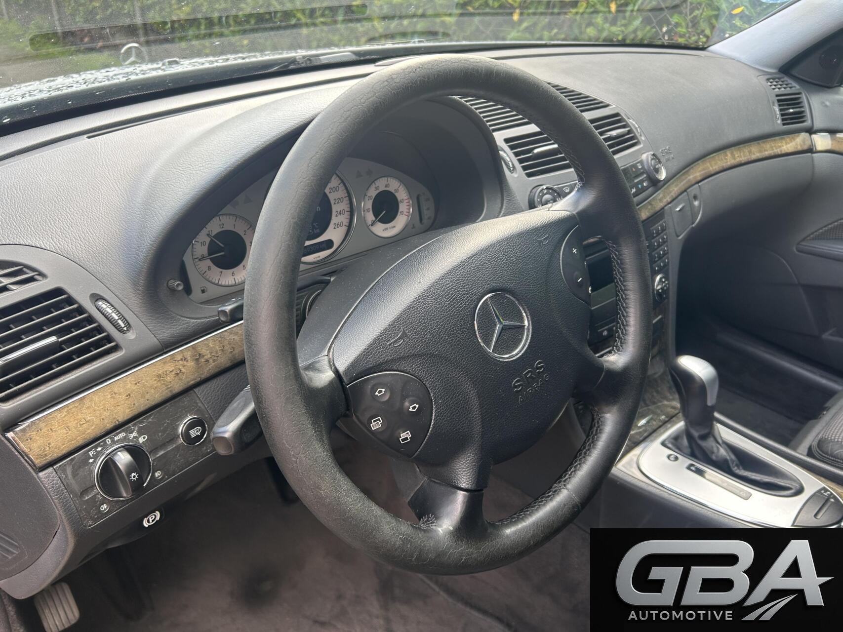 Foto van Mercedes-Benz E 240