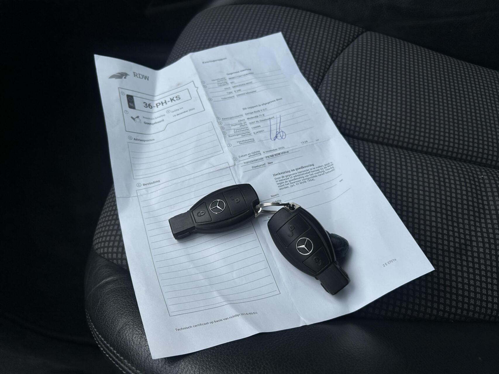 Foto van Mercedes-Benz E 240