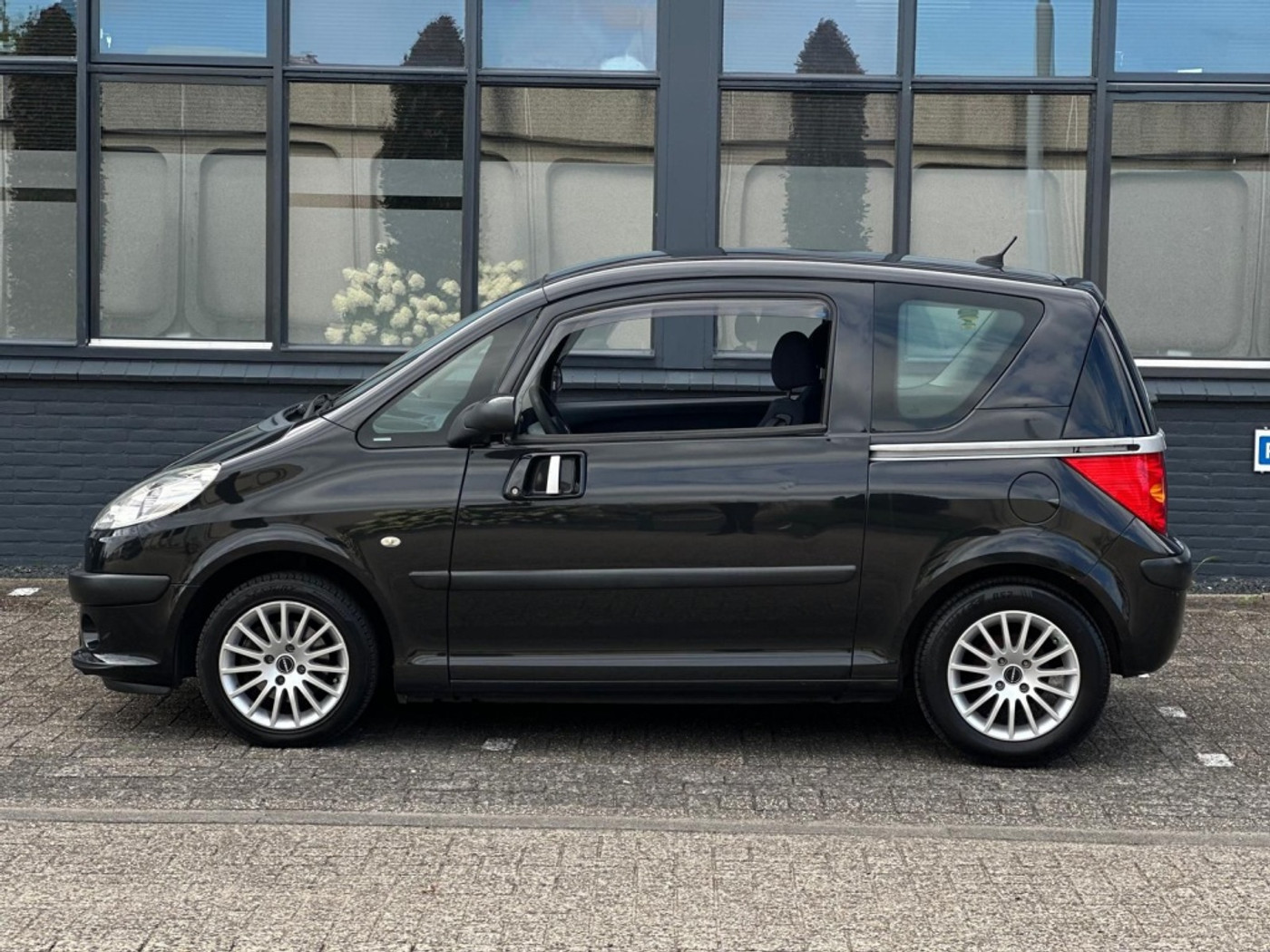 Foto van Peugeot 1007