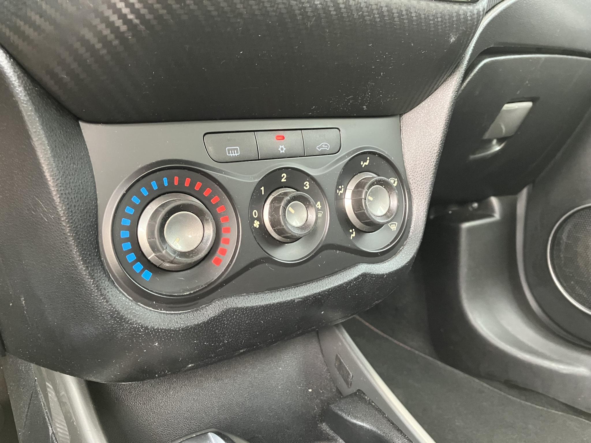 Foto van Alfa Romeo Mito