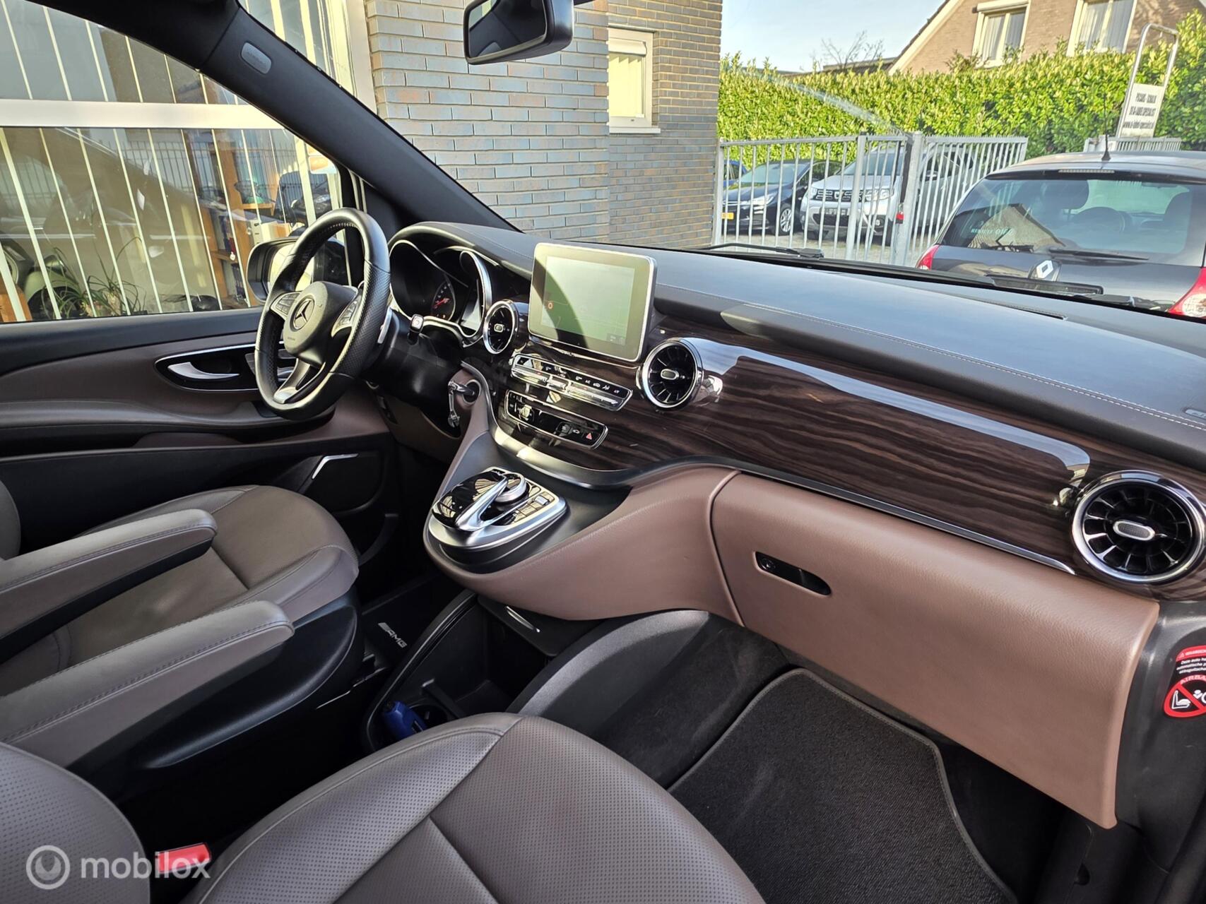 Foto van Mercedes-Benz V-klasse