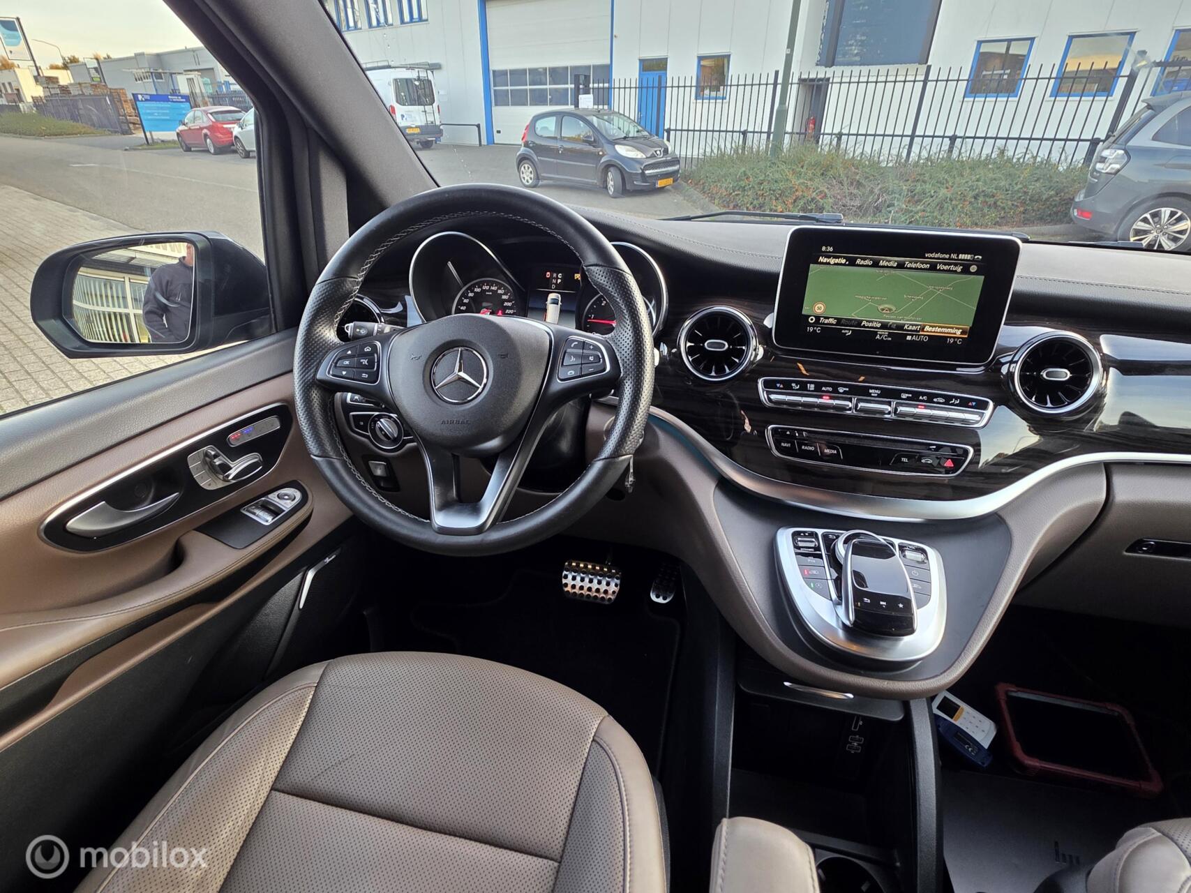 Foto van Mercedes-Benz V-klasse