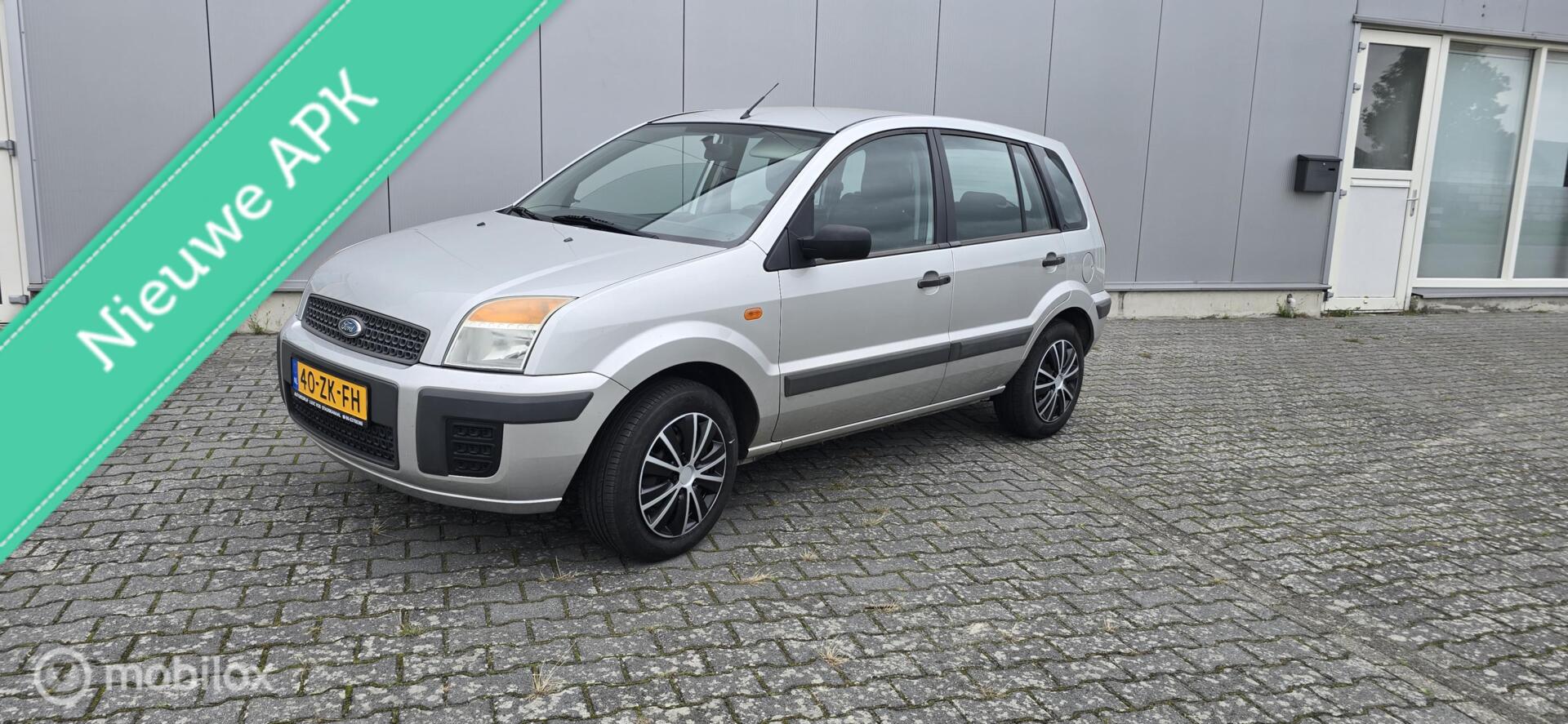 Ford Fusion 1.4-16V Cool & Sound 2008 - voorkant