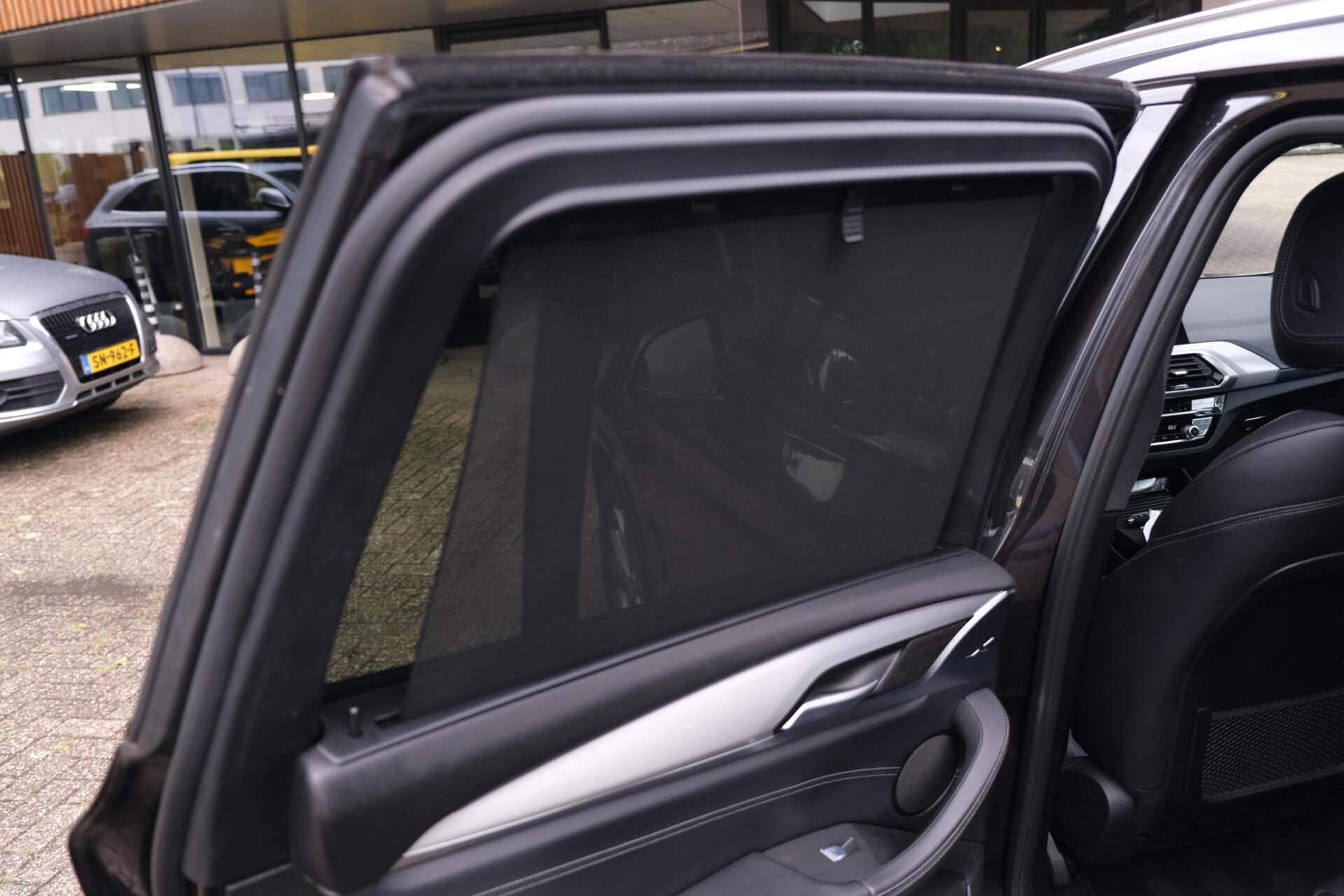 Foto van BMW X3 Xdrive20i