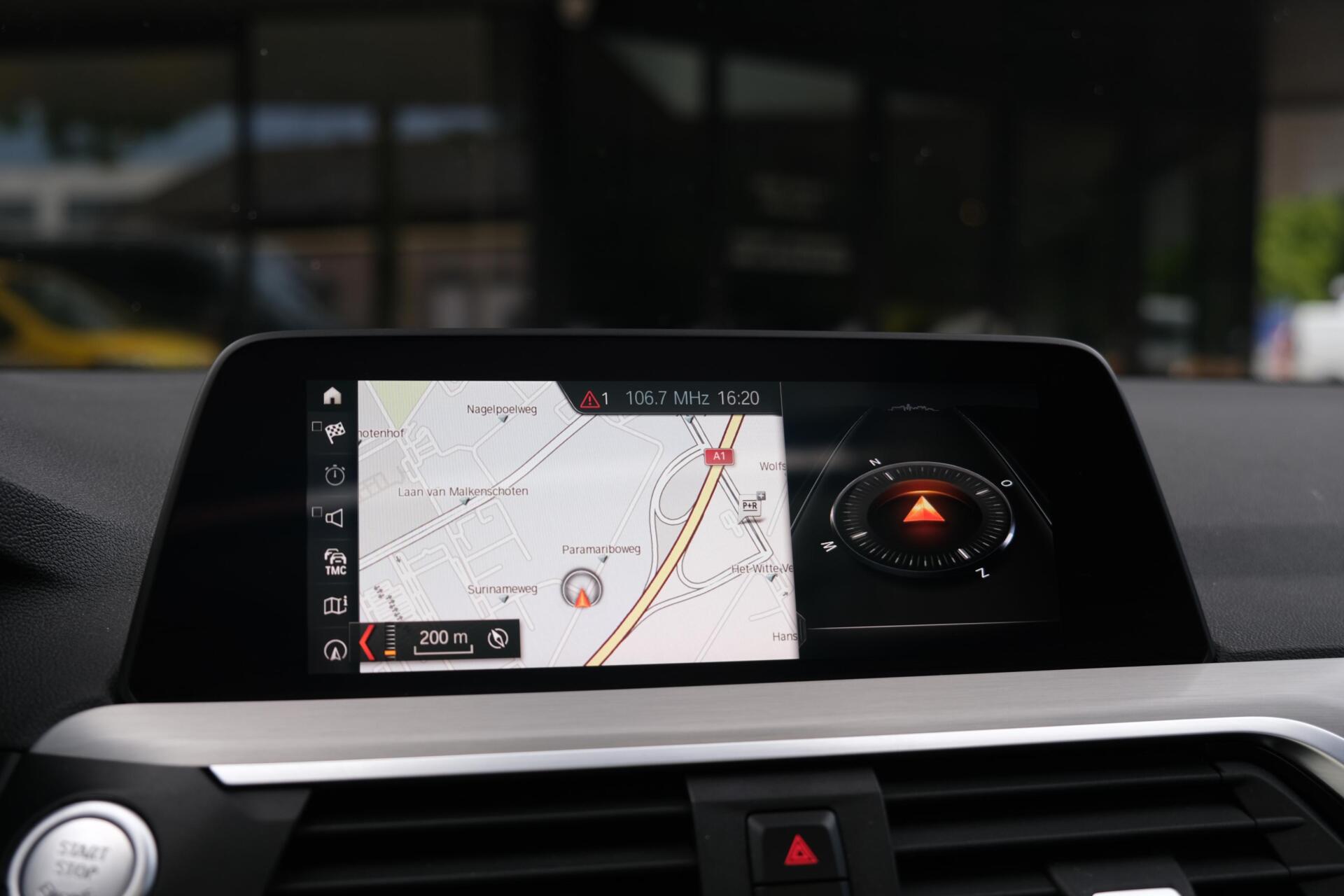 Foto van BMW X3 Xdrive20i