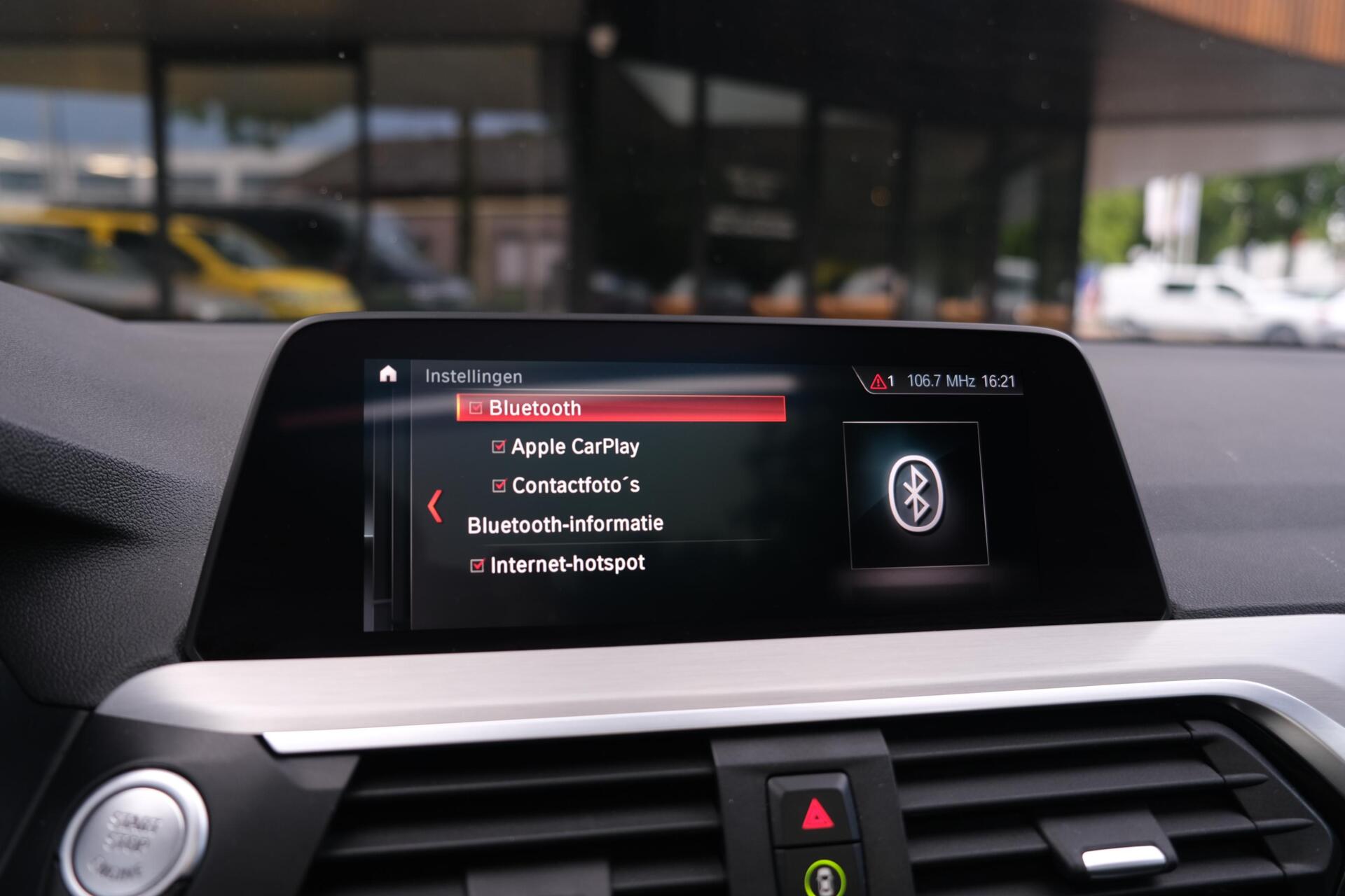 Foto van BMW X3 Xdrive20i