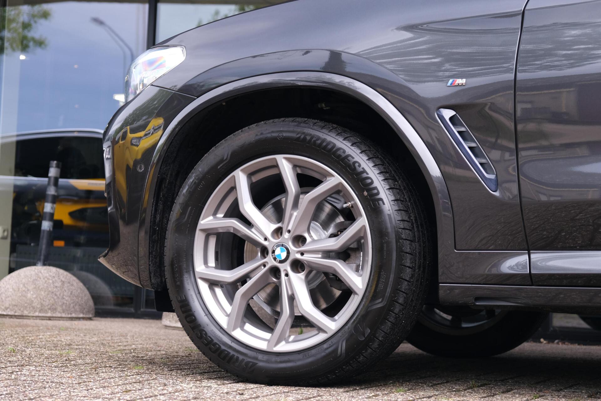 Foto van BMW X3 Xdrive20i