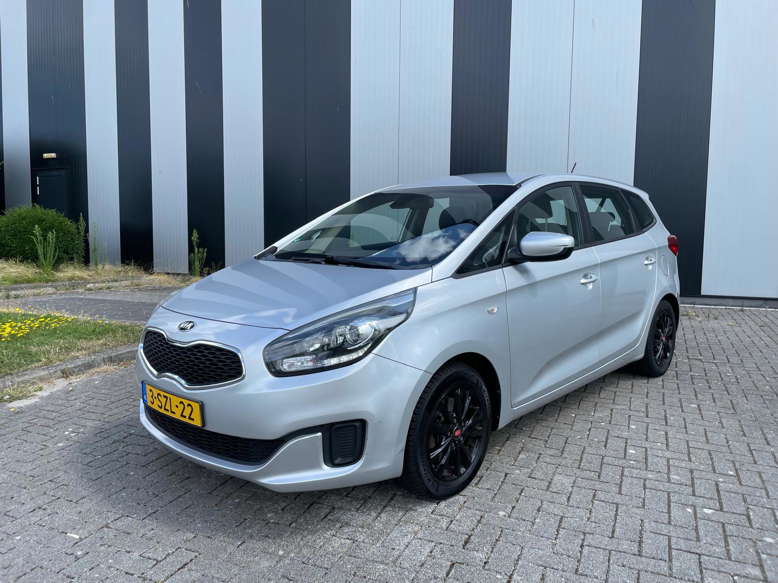 Foto van Kia Carens