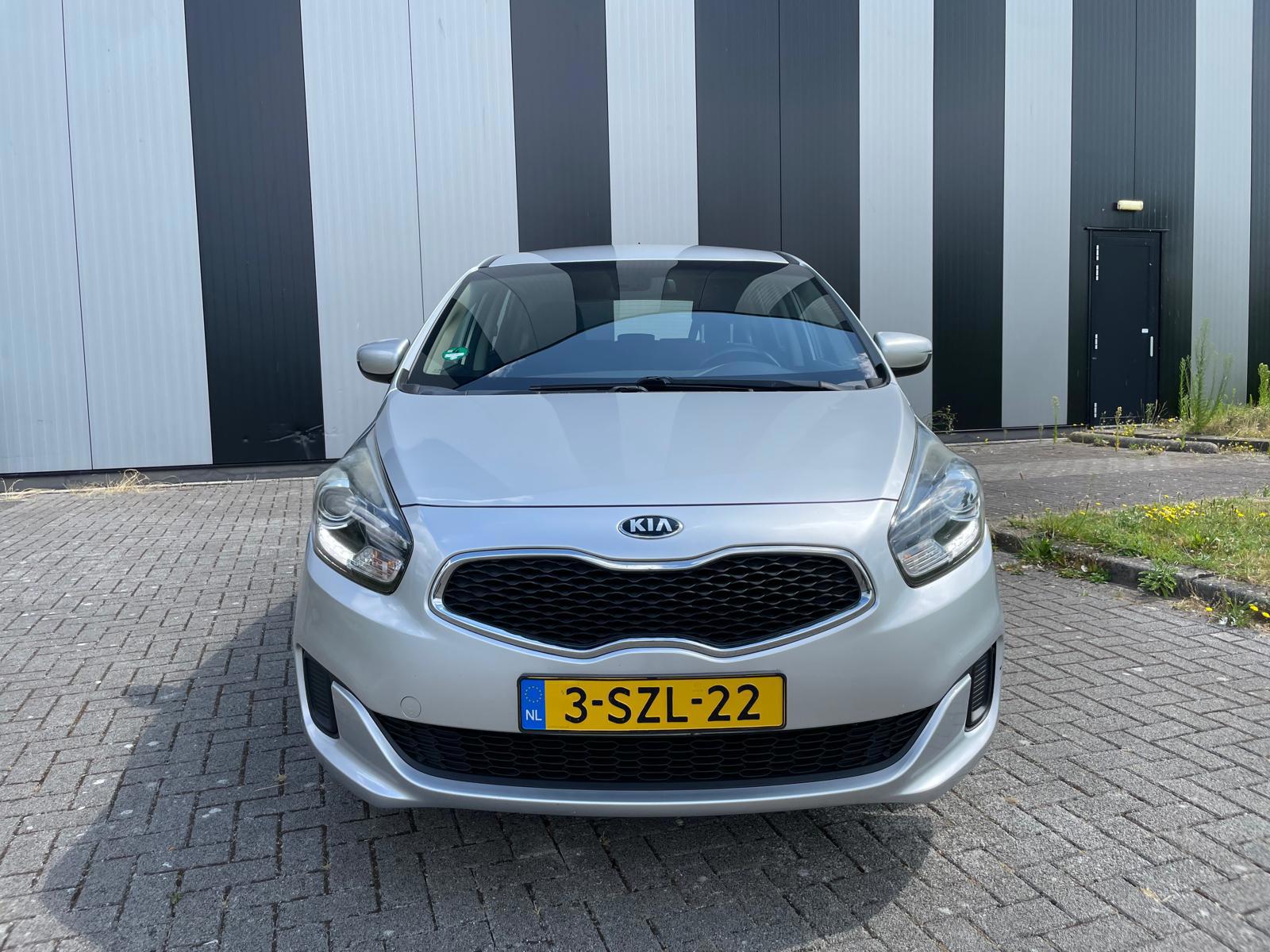 Foto van Kia Carens