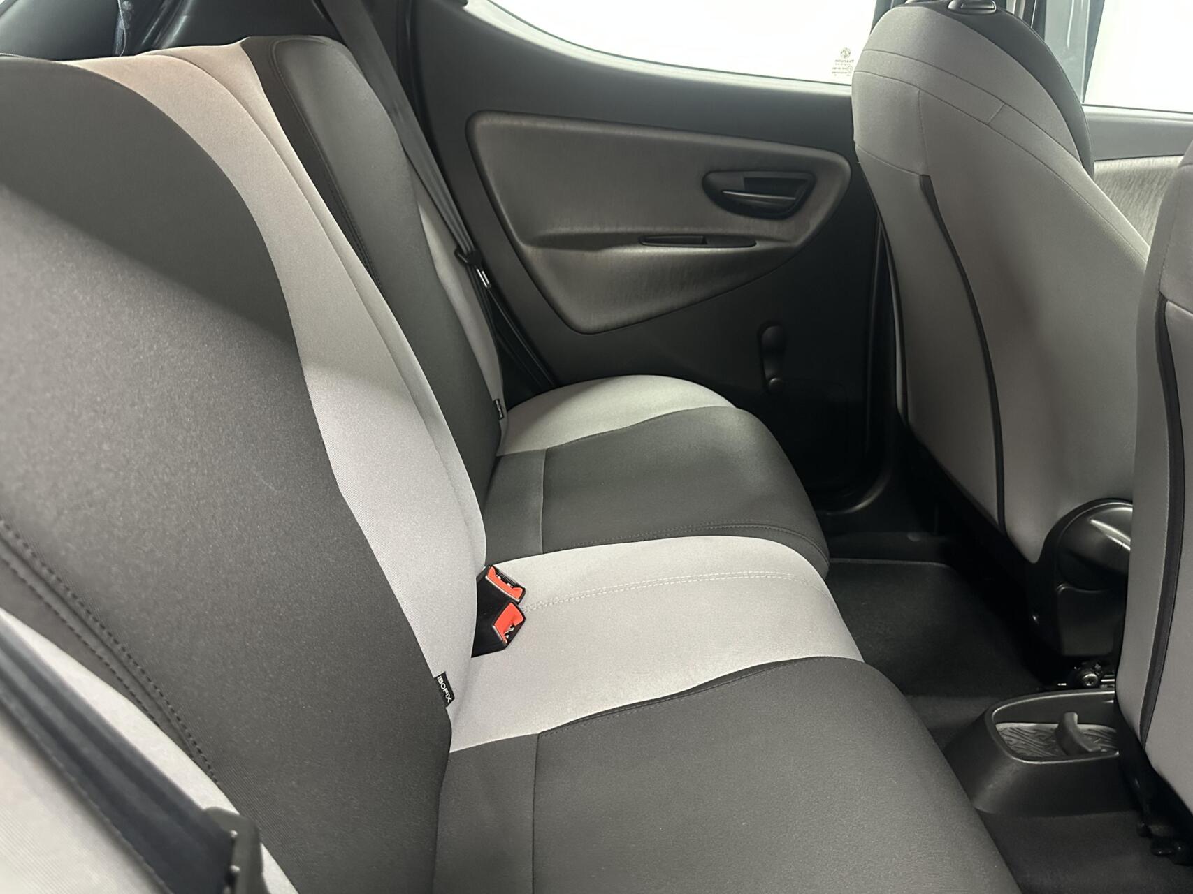 Foto van Lancia Ypsilon