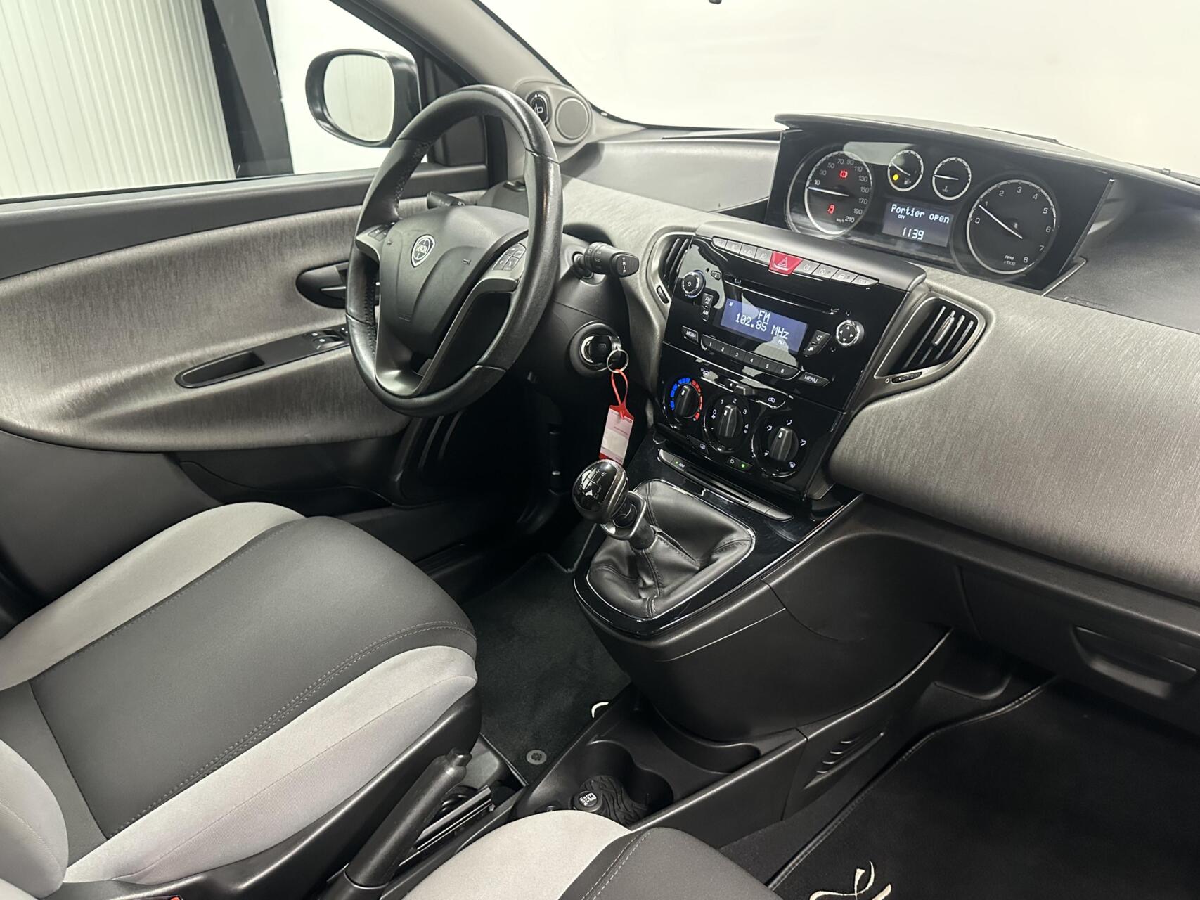 Foto van Lancia Ypsilon