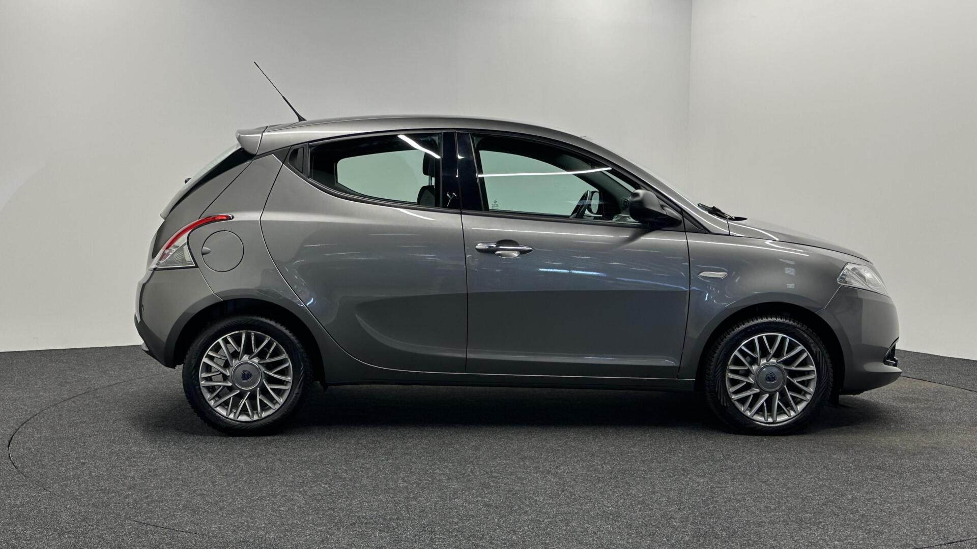 Foto van Lancia Ypsilon