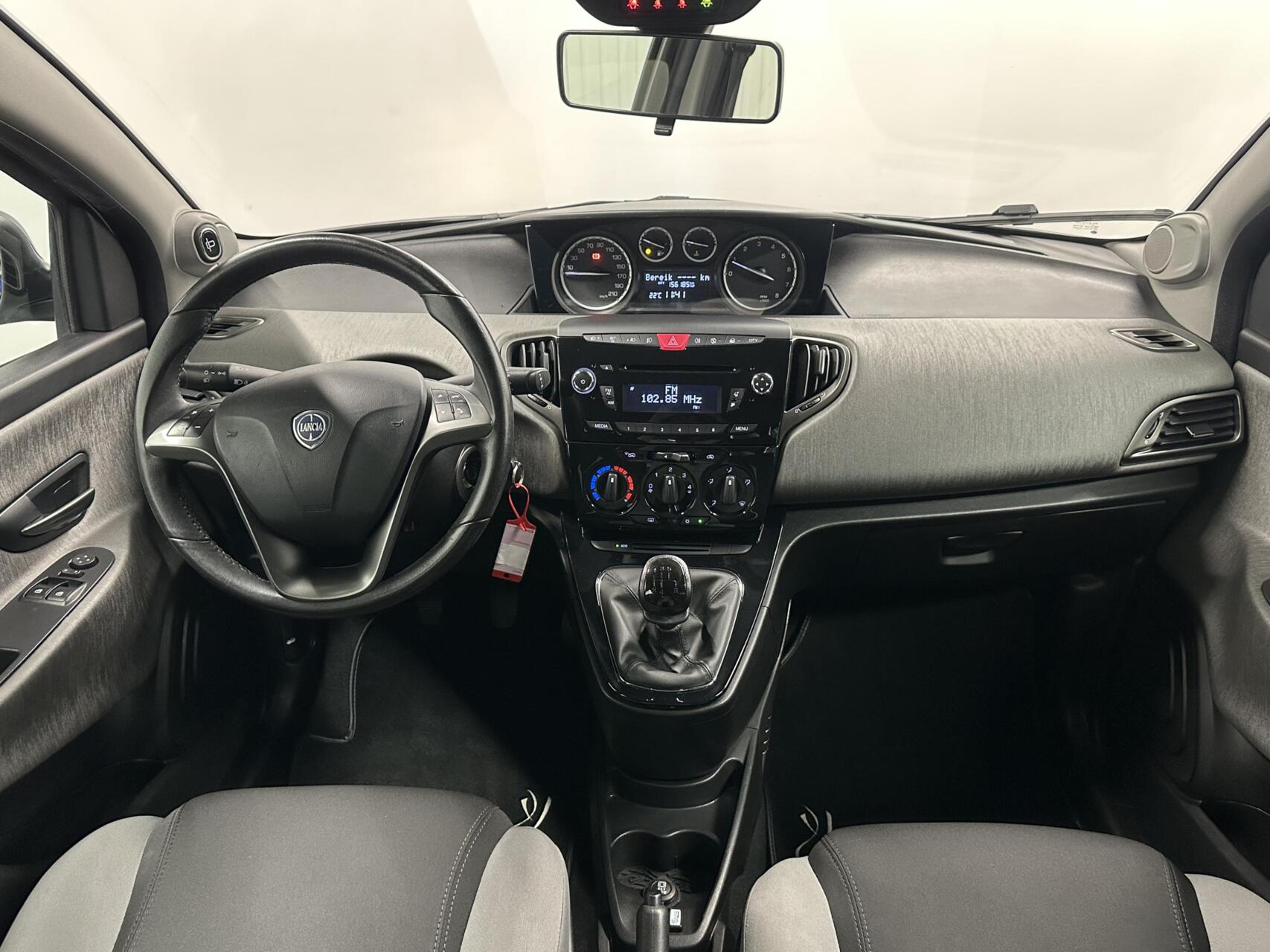 Foto van Lancia Ypsilon