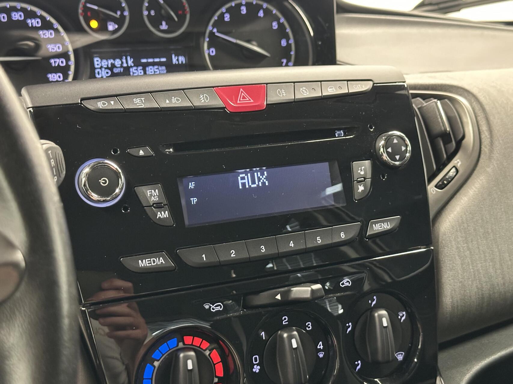 Foto van Lancia Ypsilon