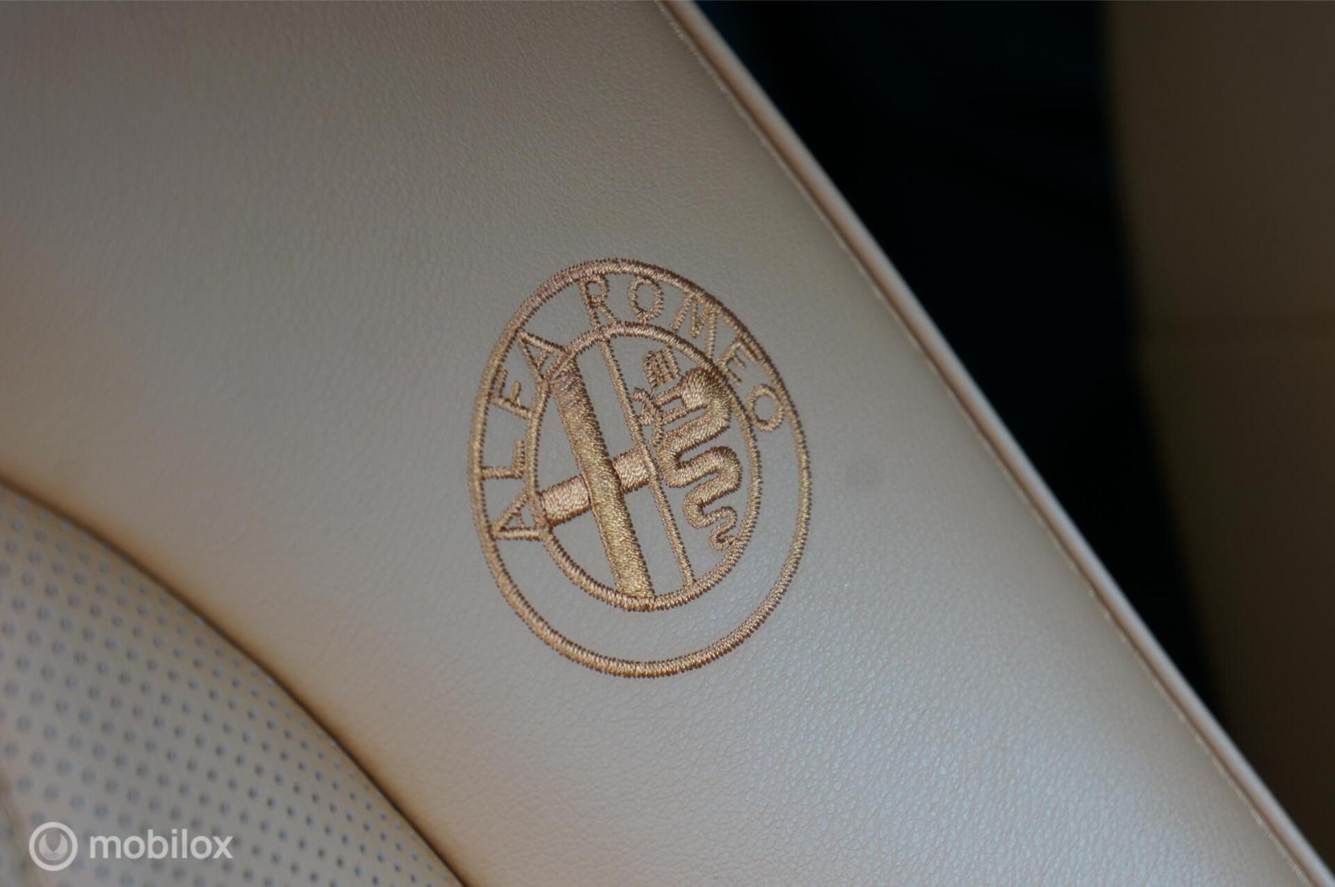 Foto van Alfa Romeo Alfa Mito
