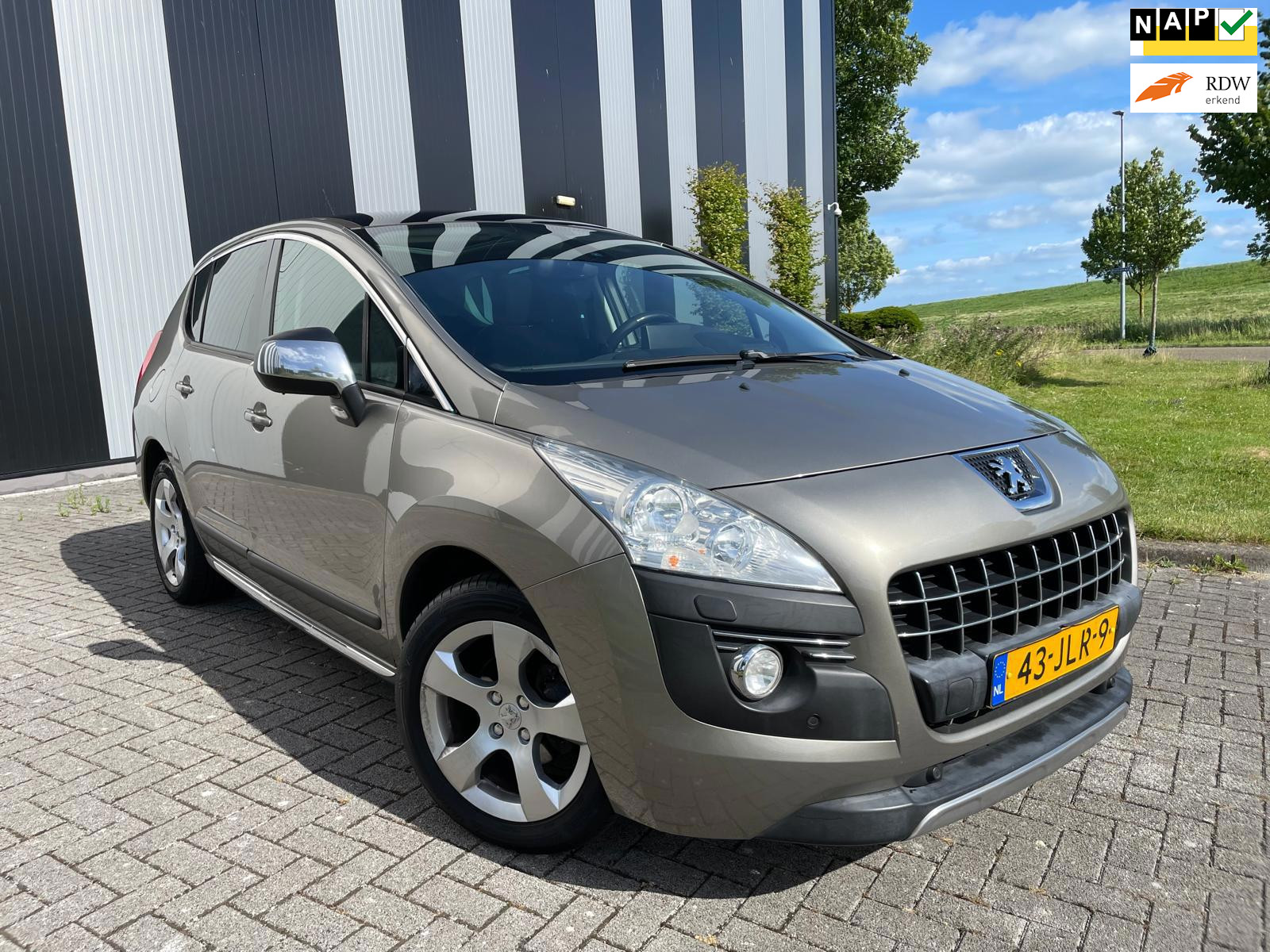 Peugeot 3008 1.6 VTi GT, complete auto! 2009 - voorkant