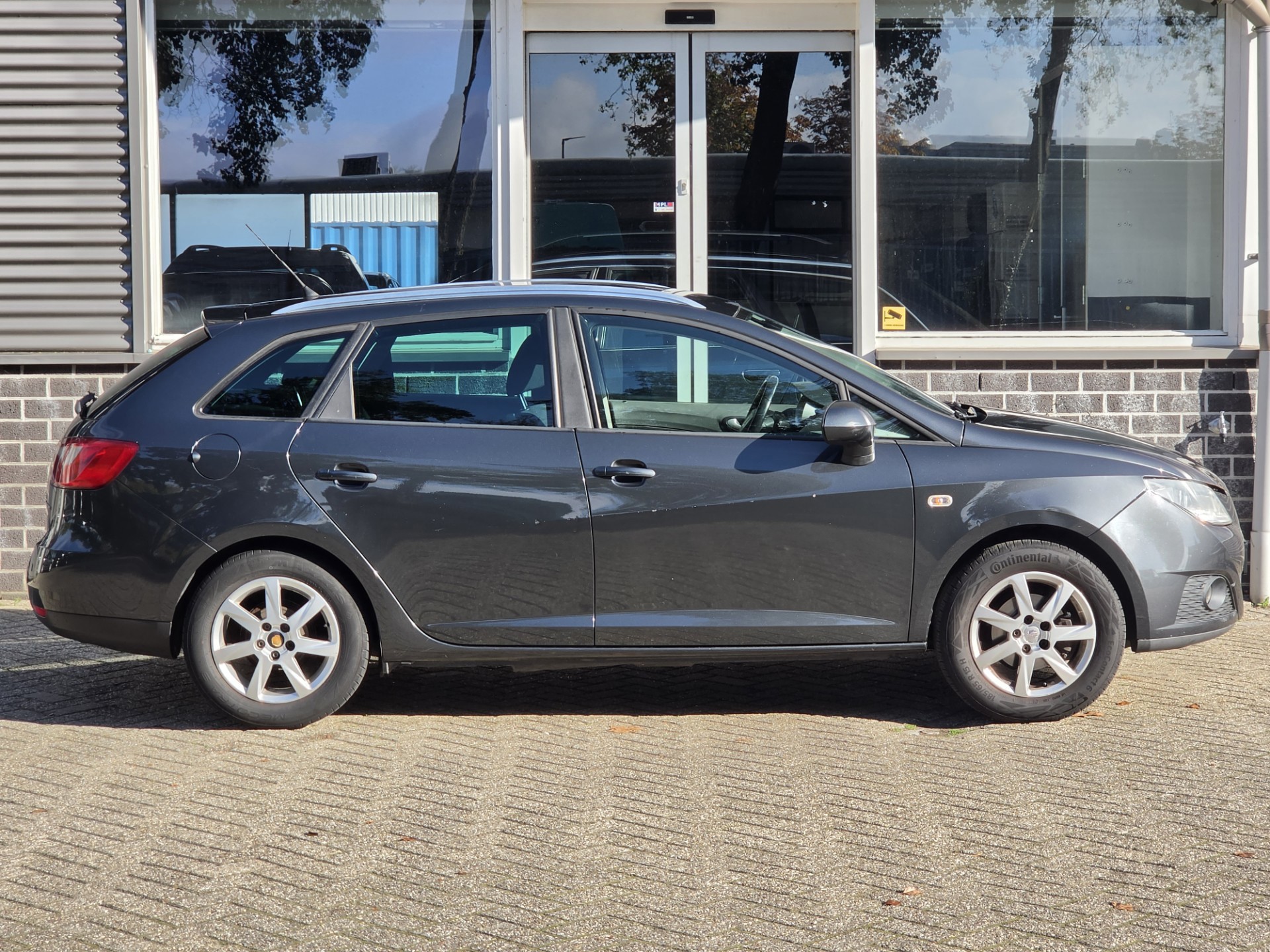 Foto van Seat Ibiza ST