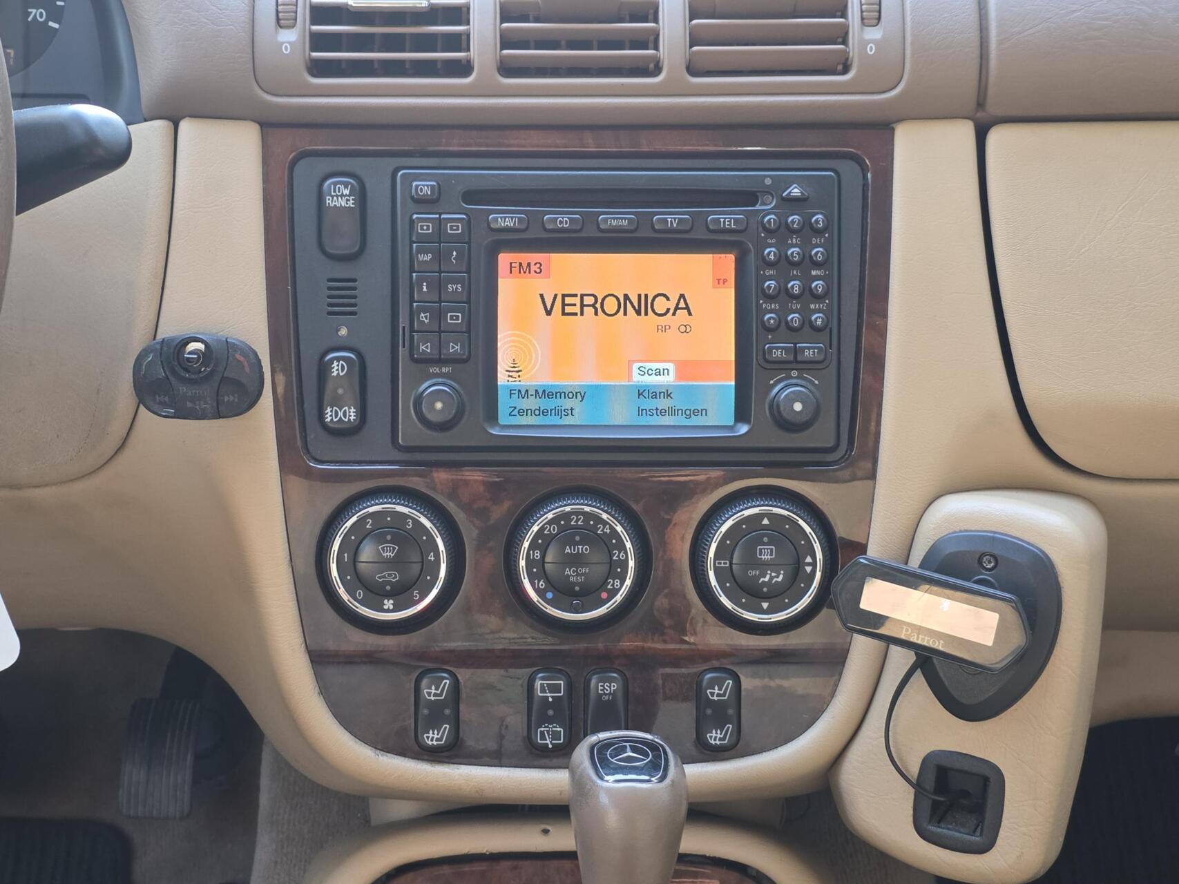 Foto van Mercedes-Benz ML 350