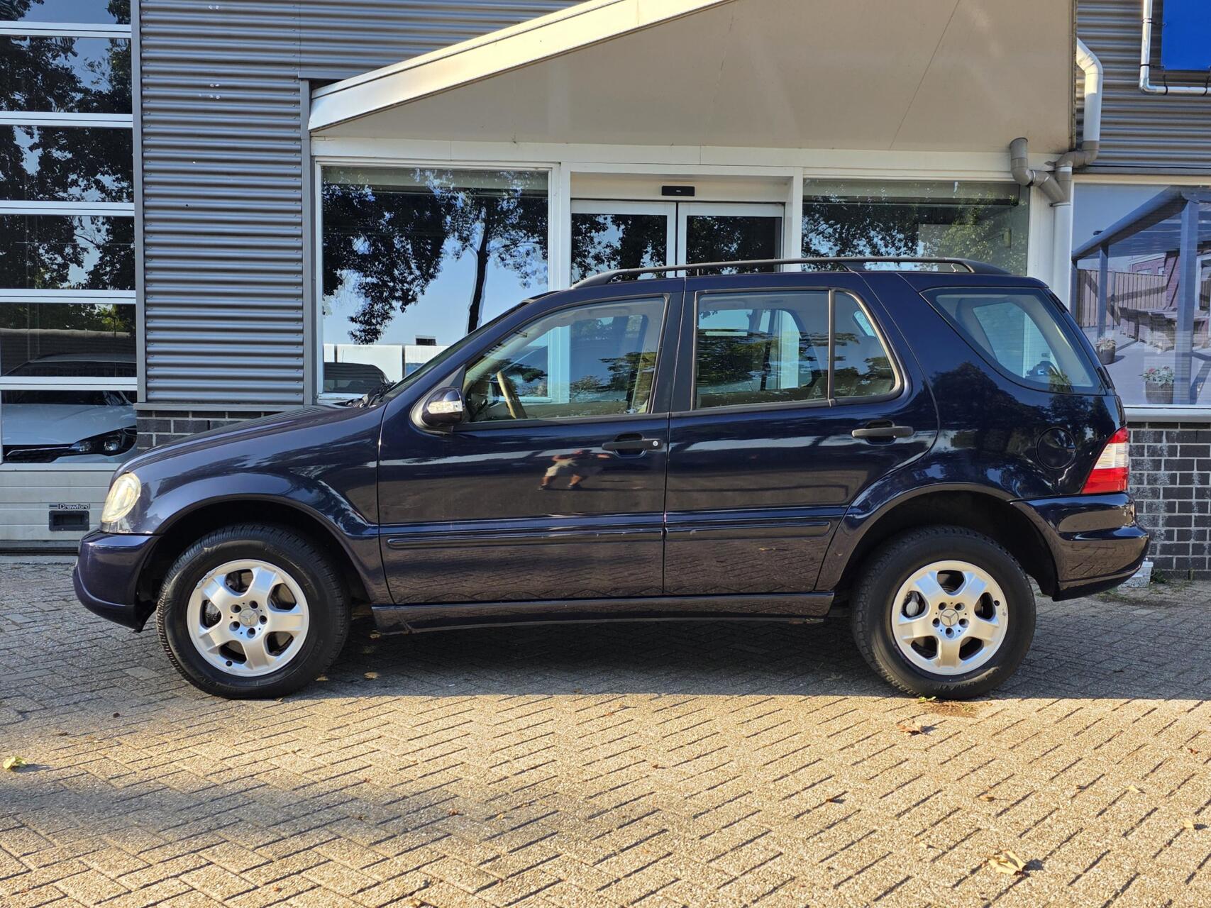 Foto van Mercedes-Benz ML 350
