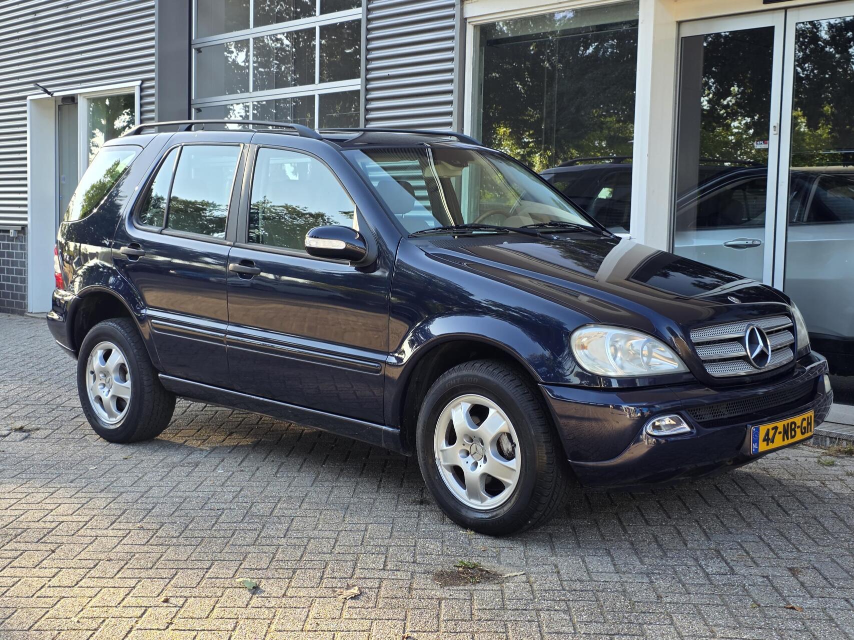 Foto van Mercedes-Benz ML 350