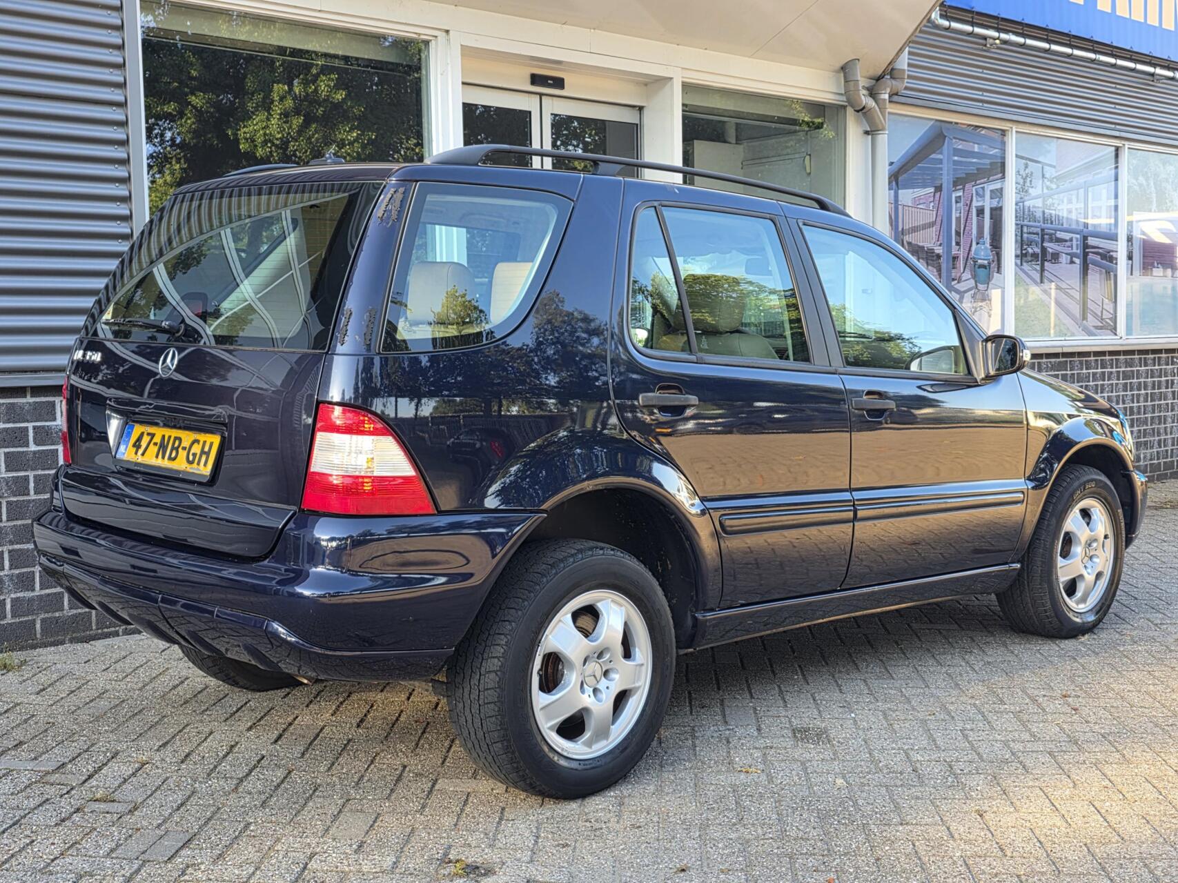Foto van Mercedes-Benz ML 350