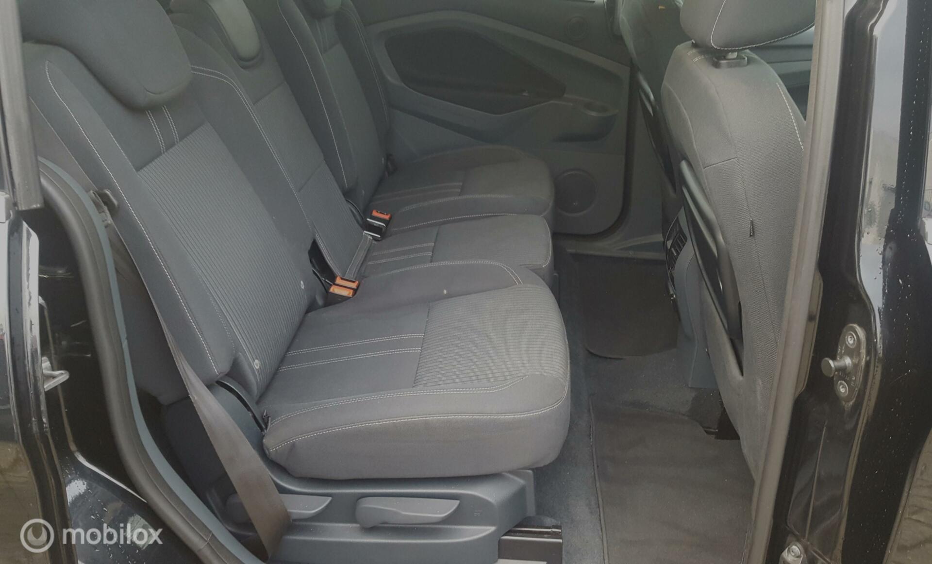 Foto van Ford Grand C-max