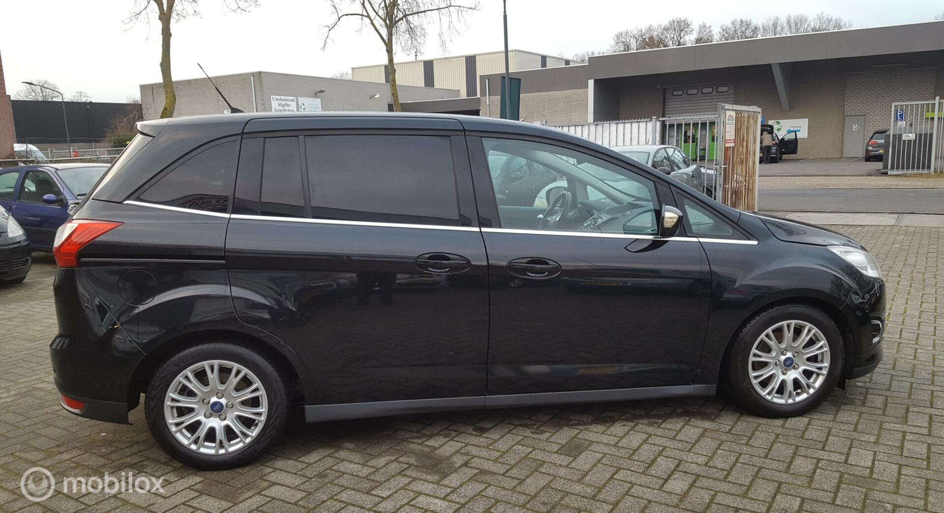 Foto van Ford Grand C-max