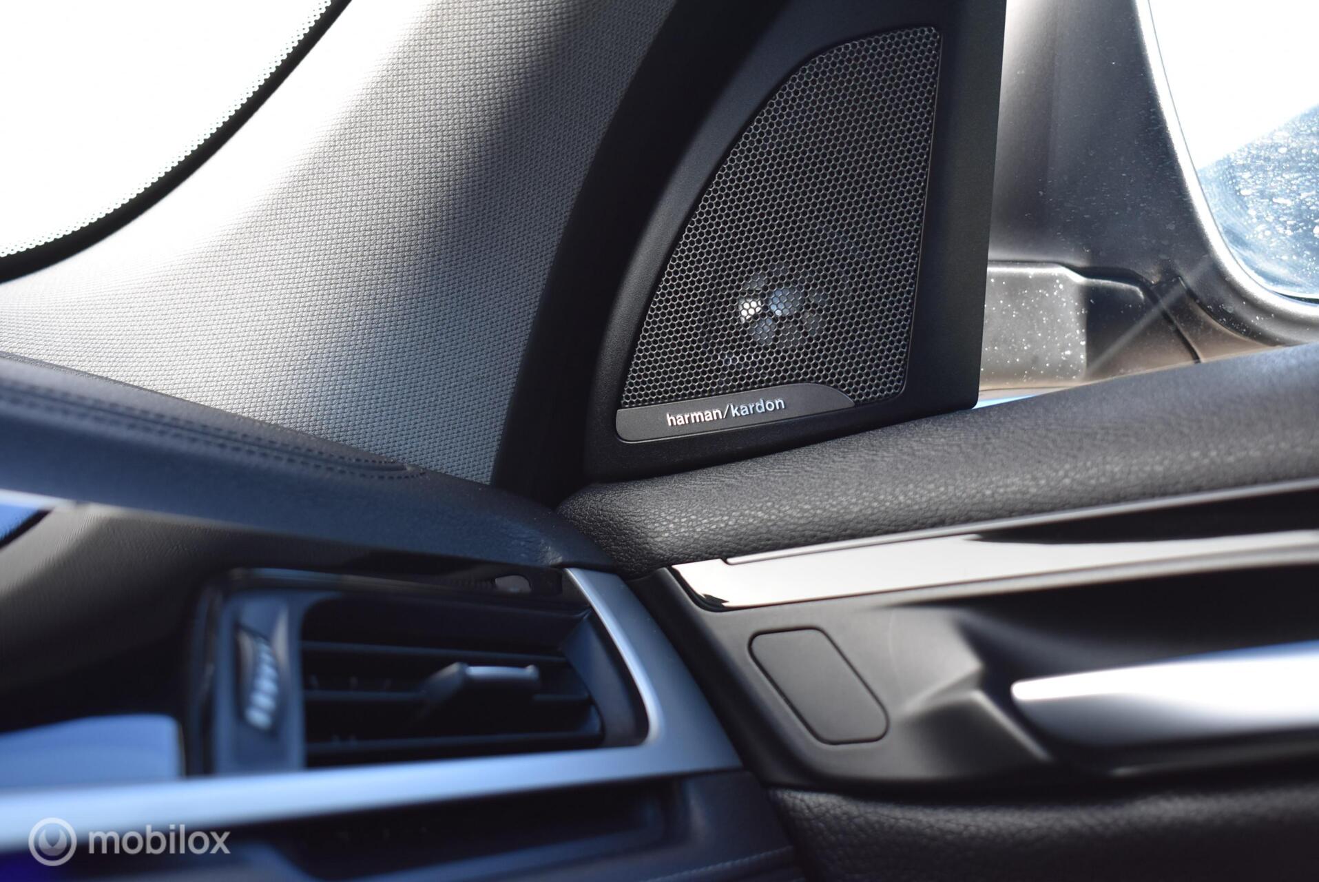 Foto van BMW X1 Sdrive20i