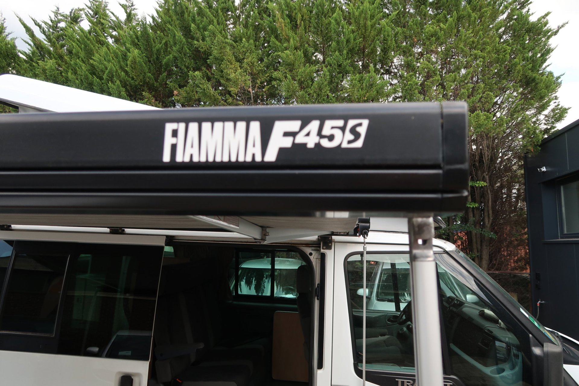 Foto van Ford Transit-nugget