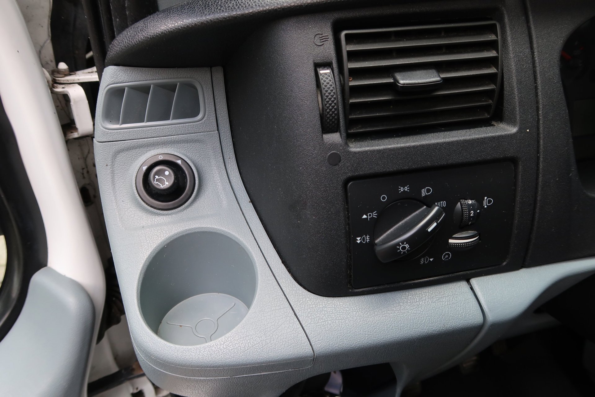 Foto van Ford Transit-nugget
