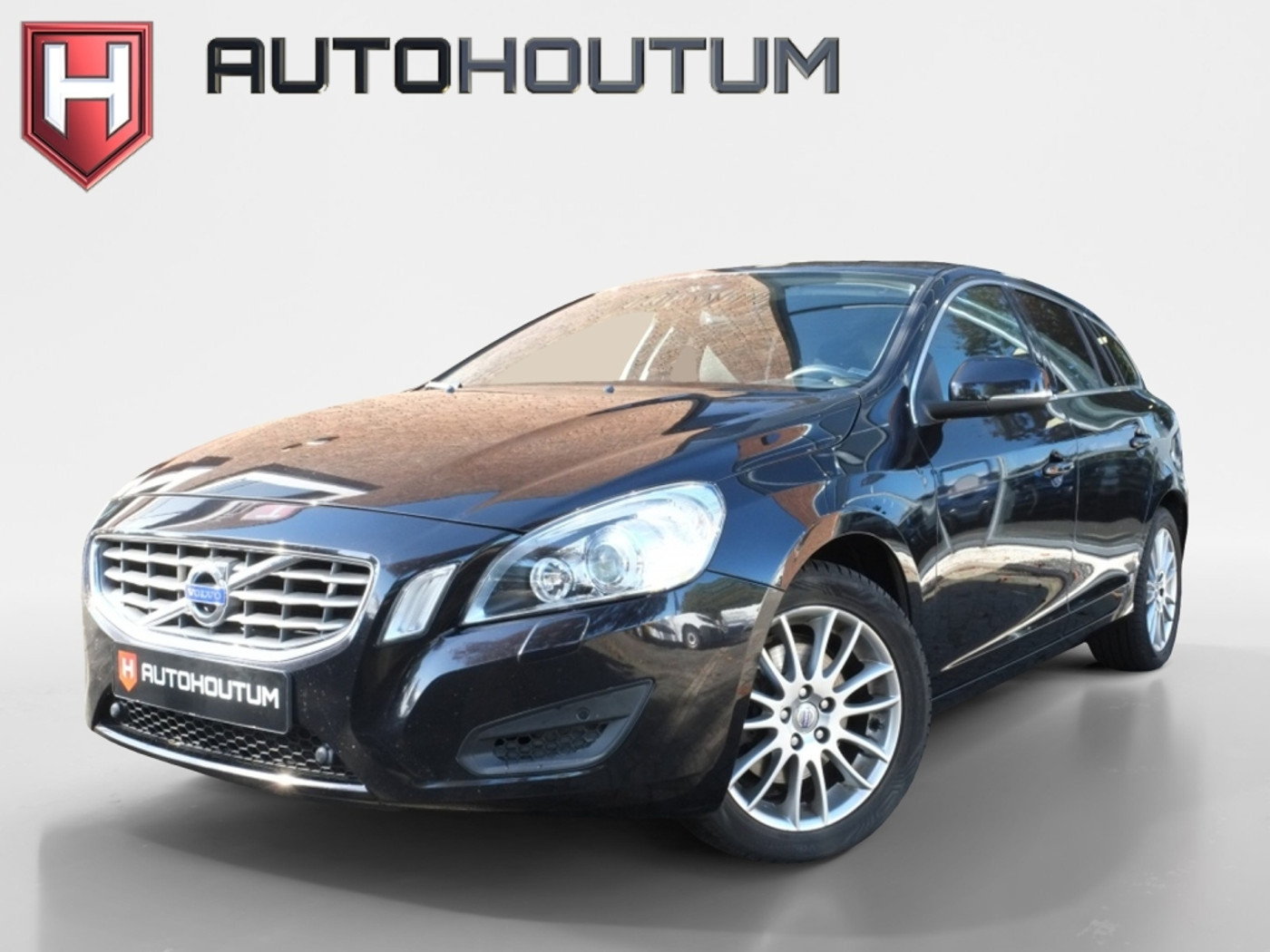 Volvo V60 1.6 T3 Momentum 2012 - voorkant