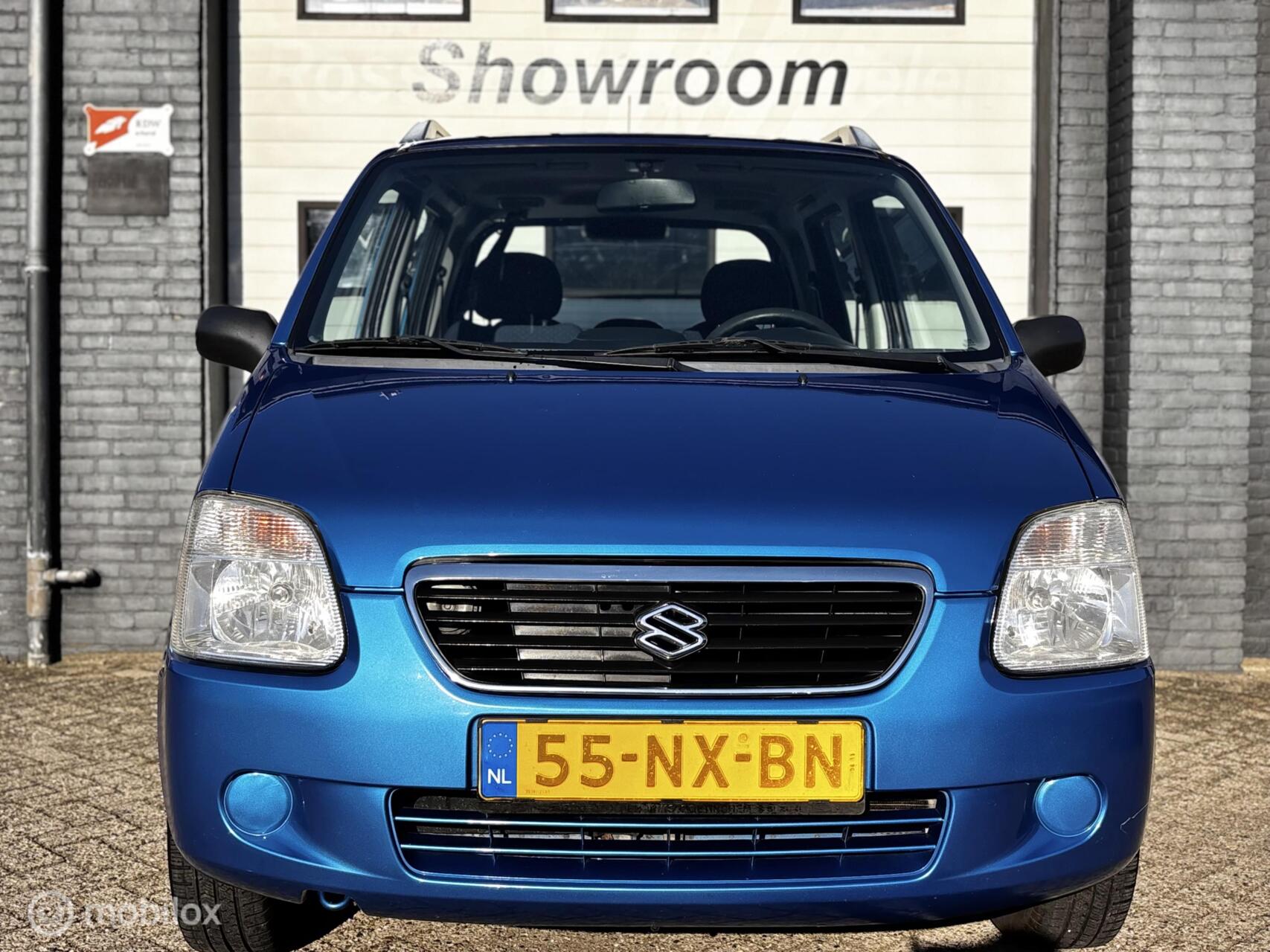Foto van Suzuki Wagon R