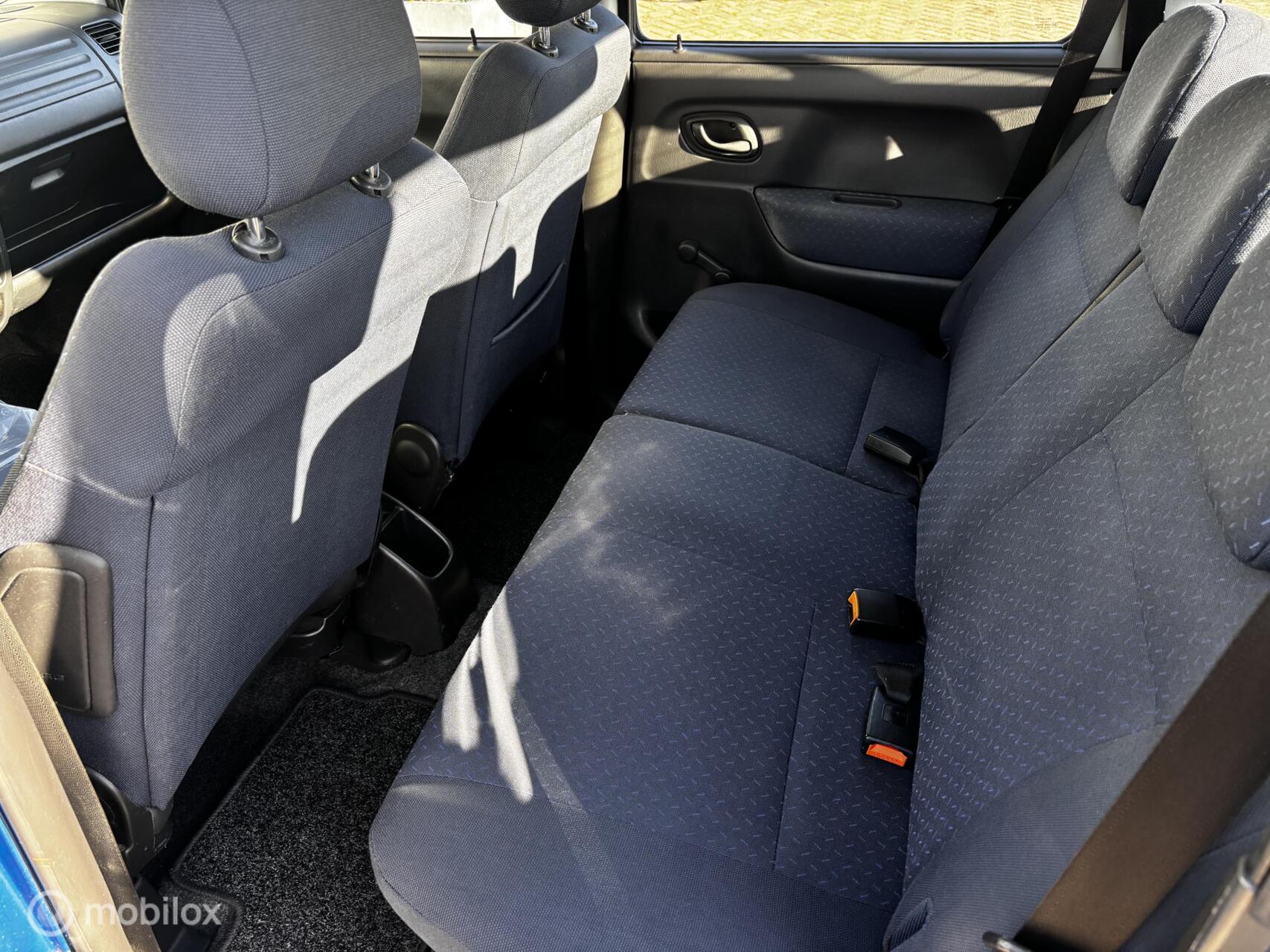 Foto van Suzuki Wagon R