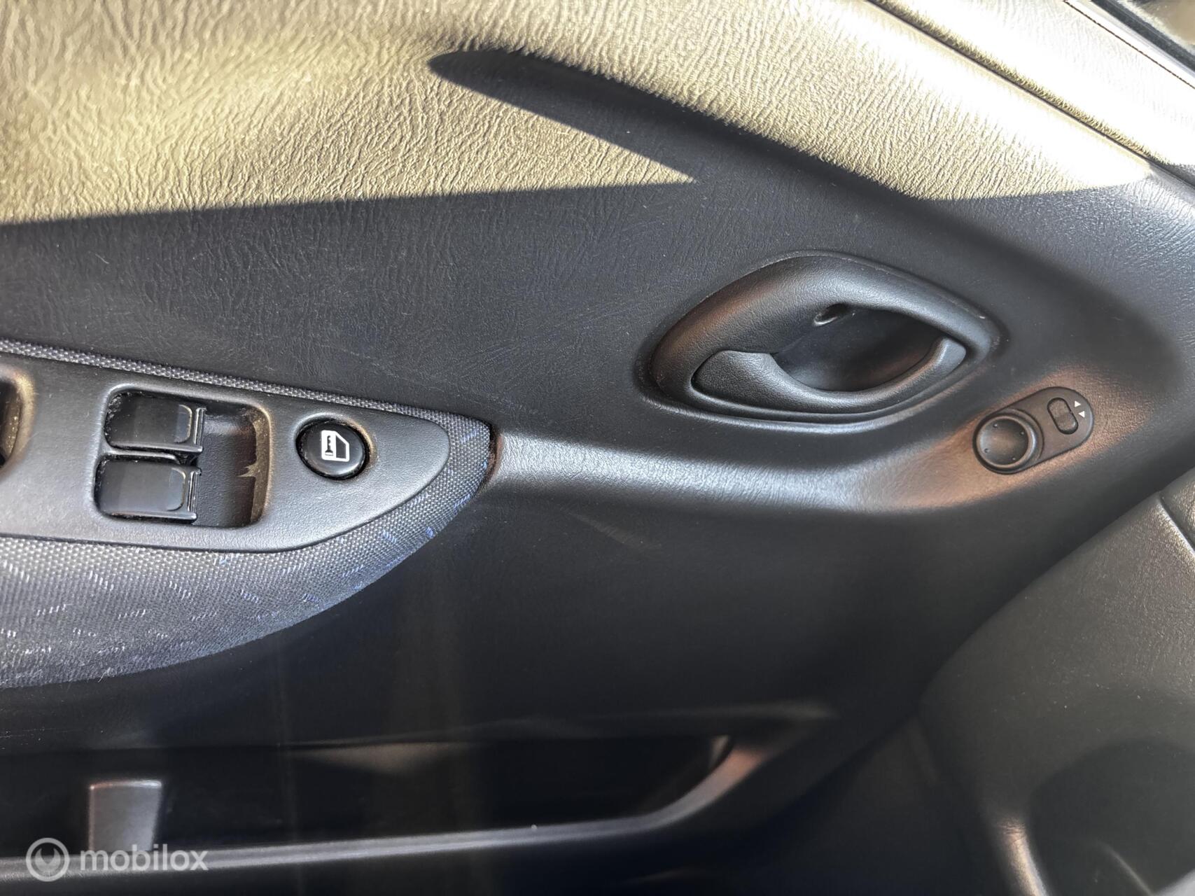 Foto van Suzuki Wagon R