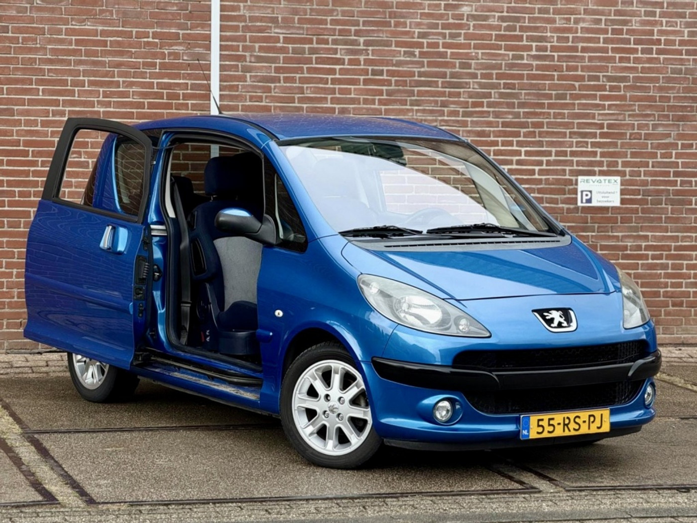 Foto van Peugeot 1007