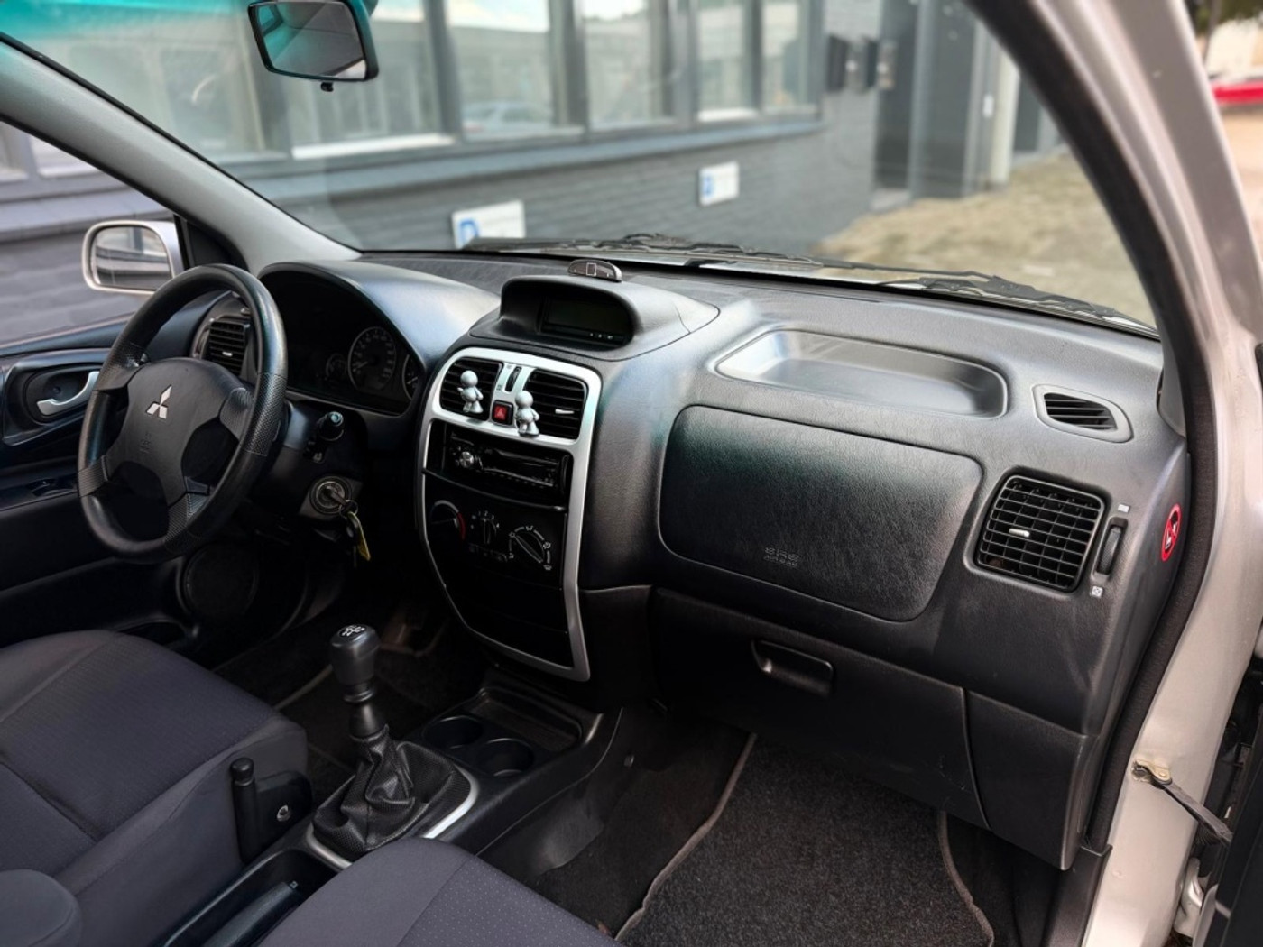 Foto van Mitsubishi Space Star