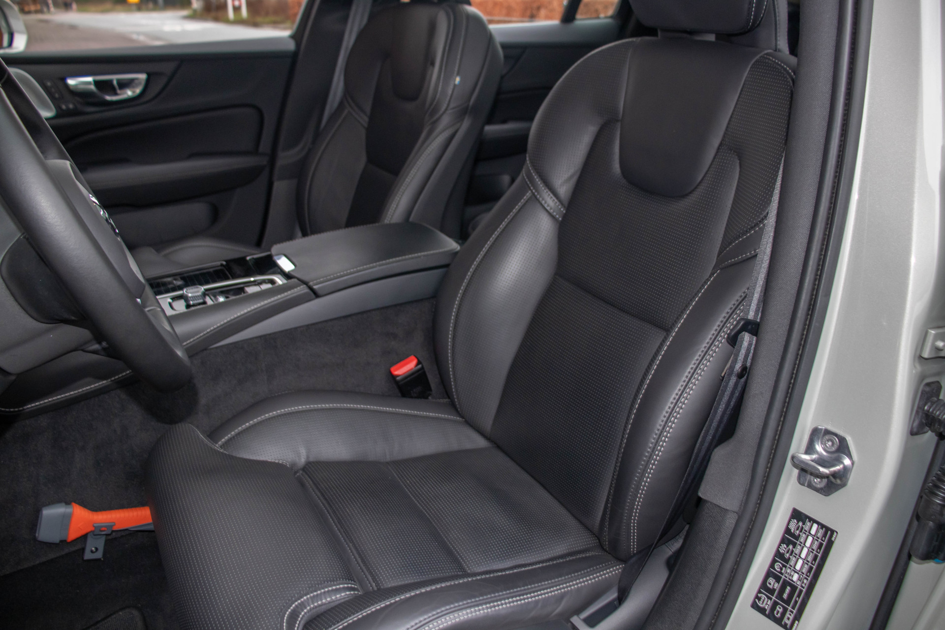 Foto van Volvo V60 T8 Twin Engine