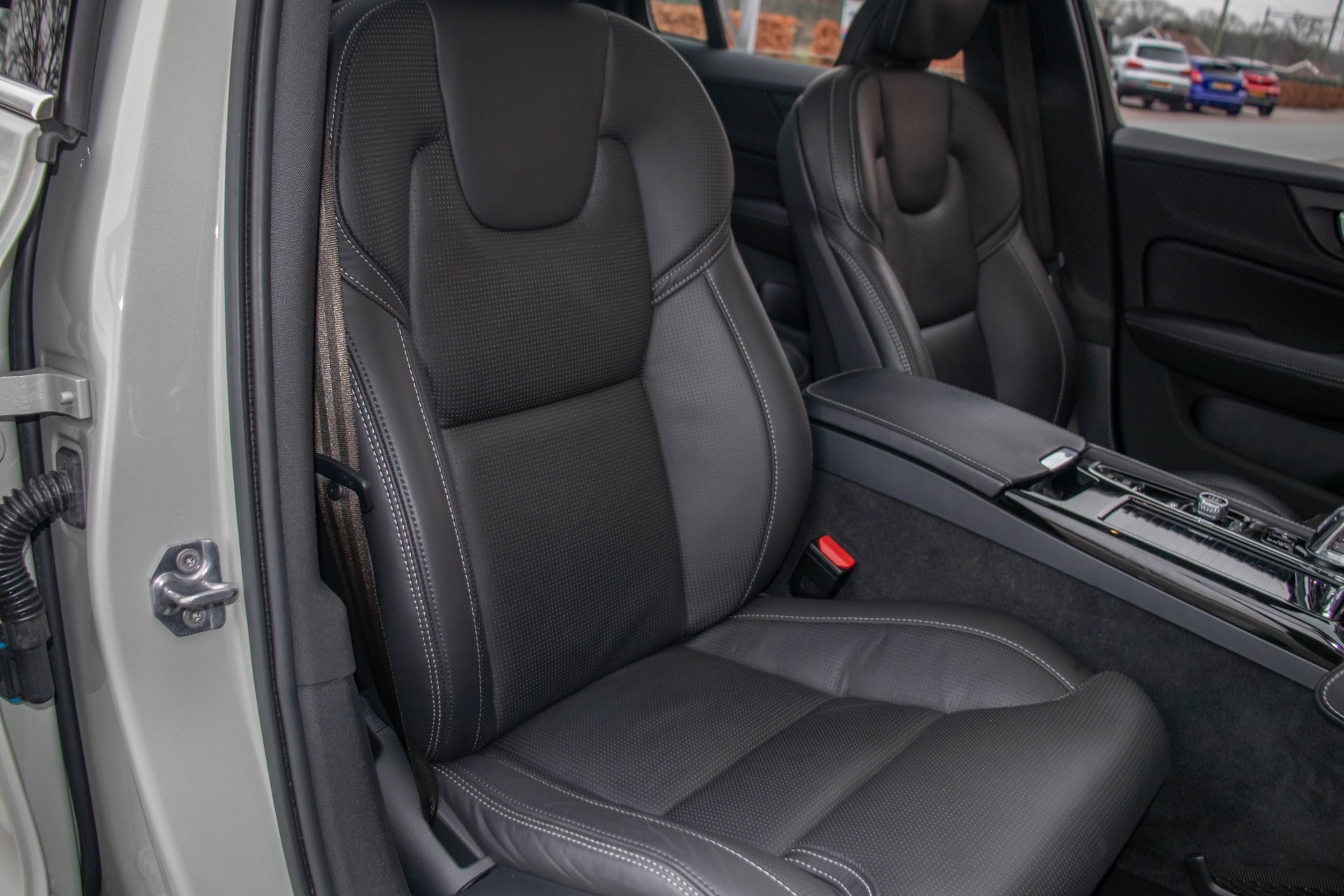 Foto van Volvo V60 T8 Twin Engine