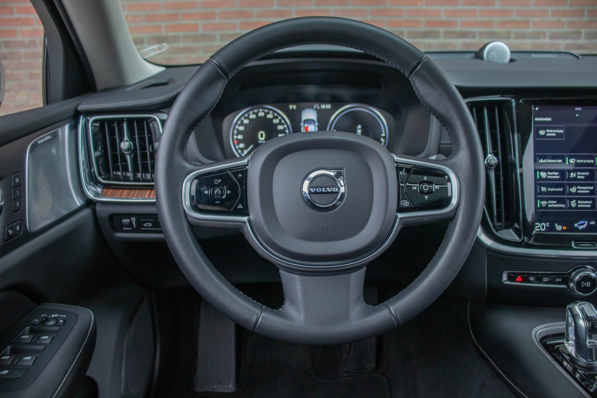 Foto van Volvo V60 T8 Twin Engine